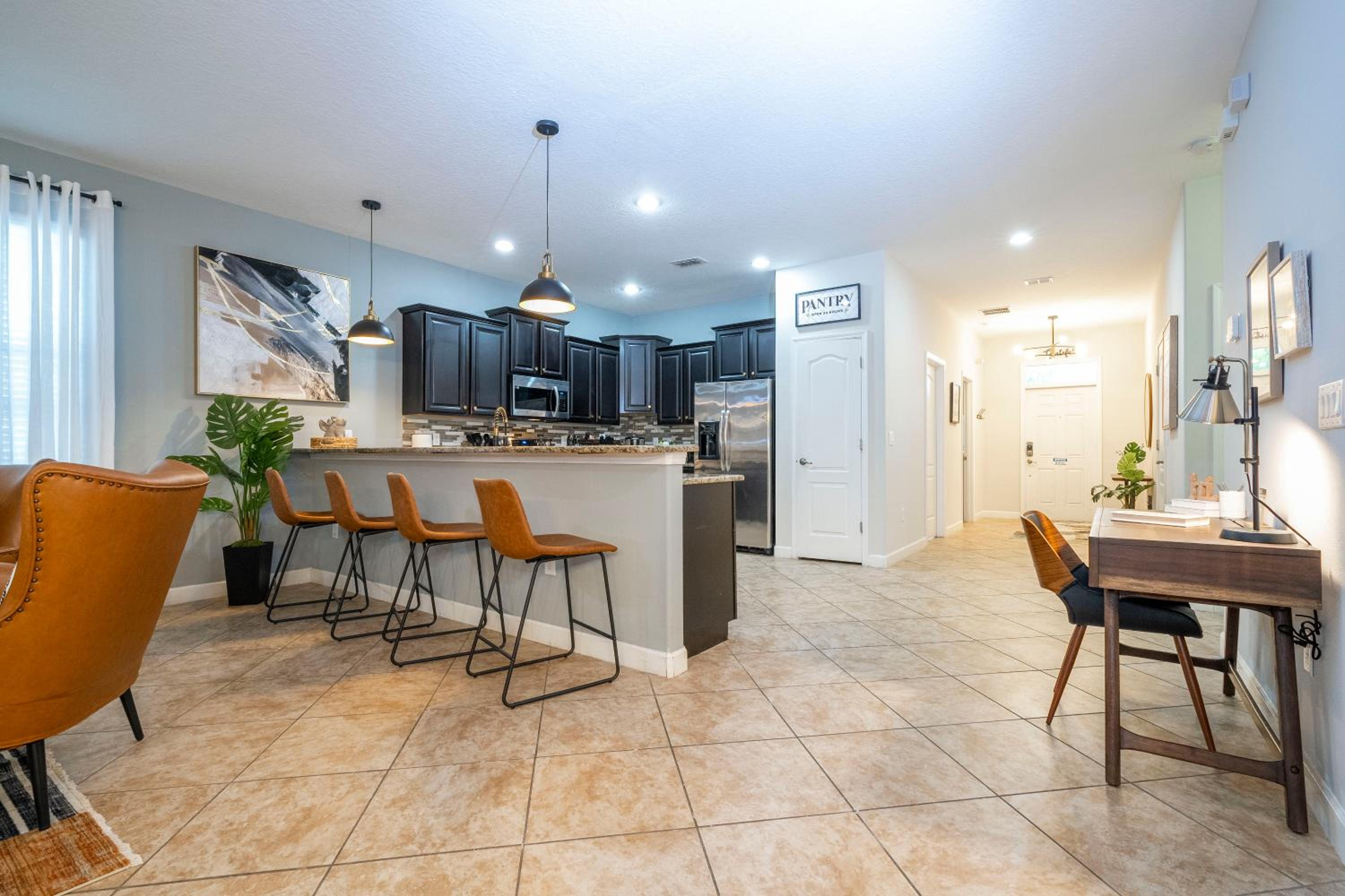 Spacious 8 bedroom home in Davenport with a private pool perfect for large groups.