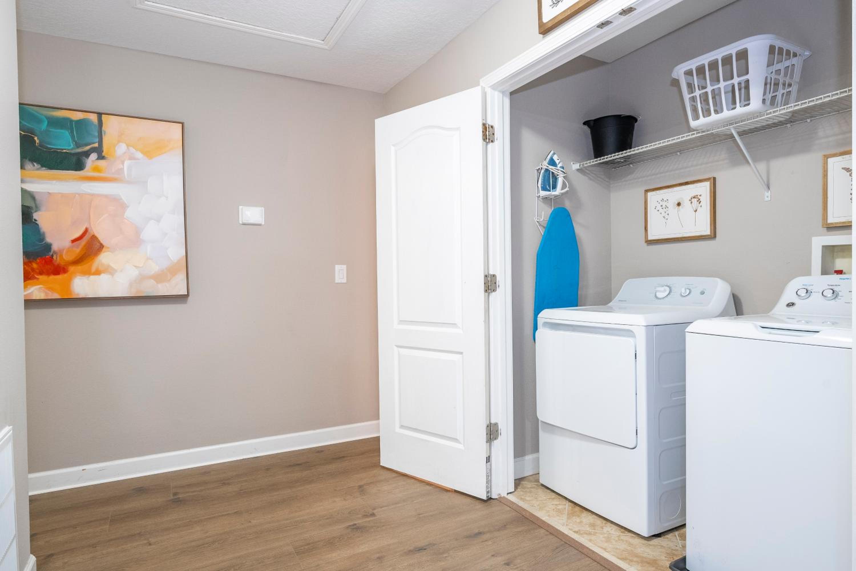 Spacious 8 bedroom home in Davenport with a private pool perfect for large groups.
