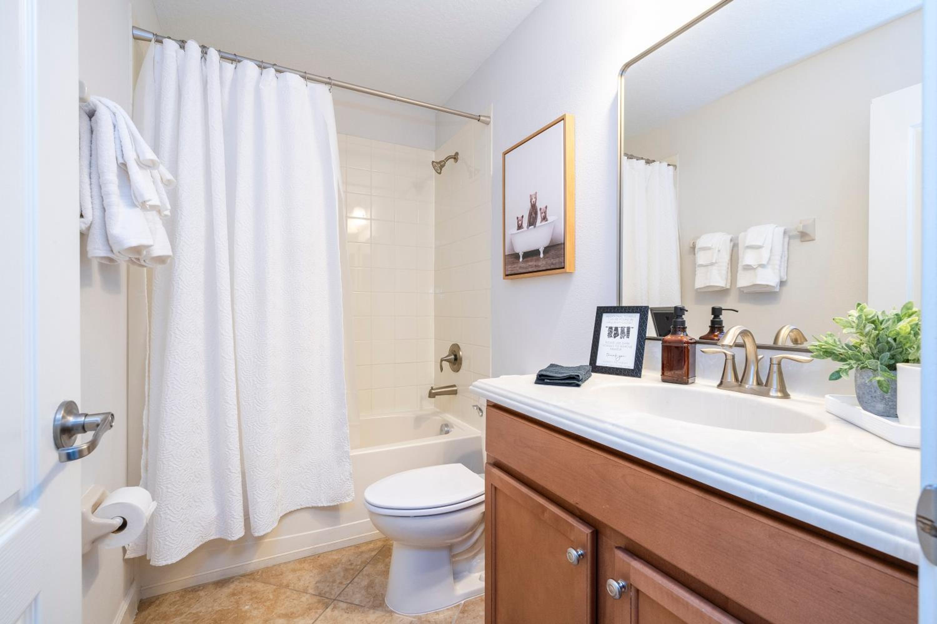 Spacious 8 bedroom home in Davenport with a private pool perfect for large groups.