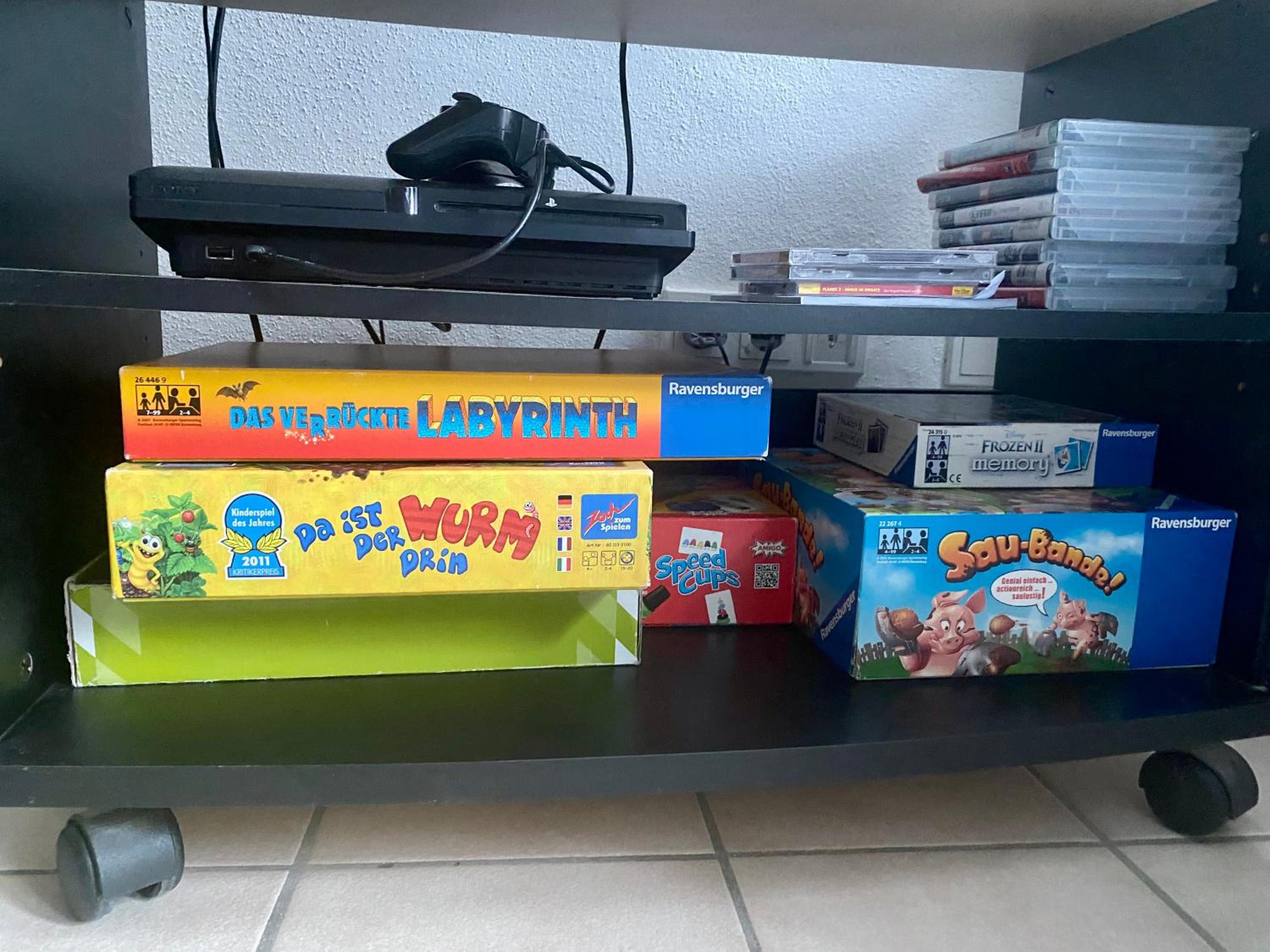 Gemütliche und voll ausgestatette 2 Zimmer Ferienwohnung am Wörthsee mit Terrasse, Grill, Schaukel, Doppelbett oder getrennte Betten fußläufig zu S-Bahn na