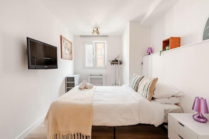 Oxford Circus Chic 2BR Apartment