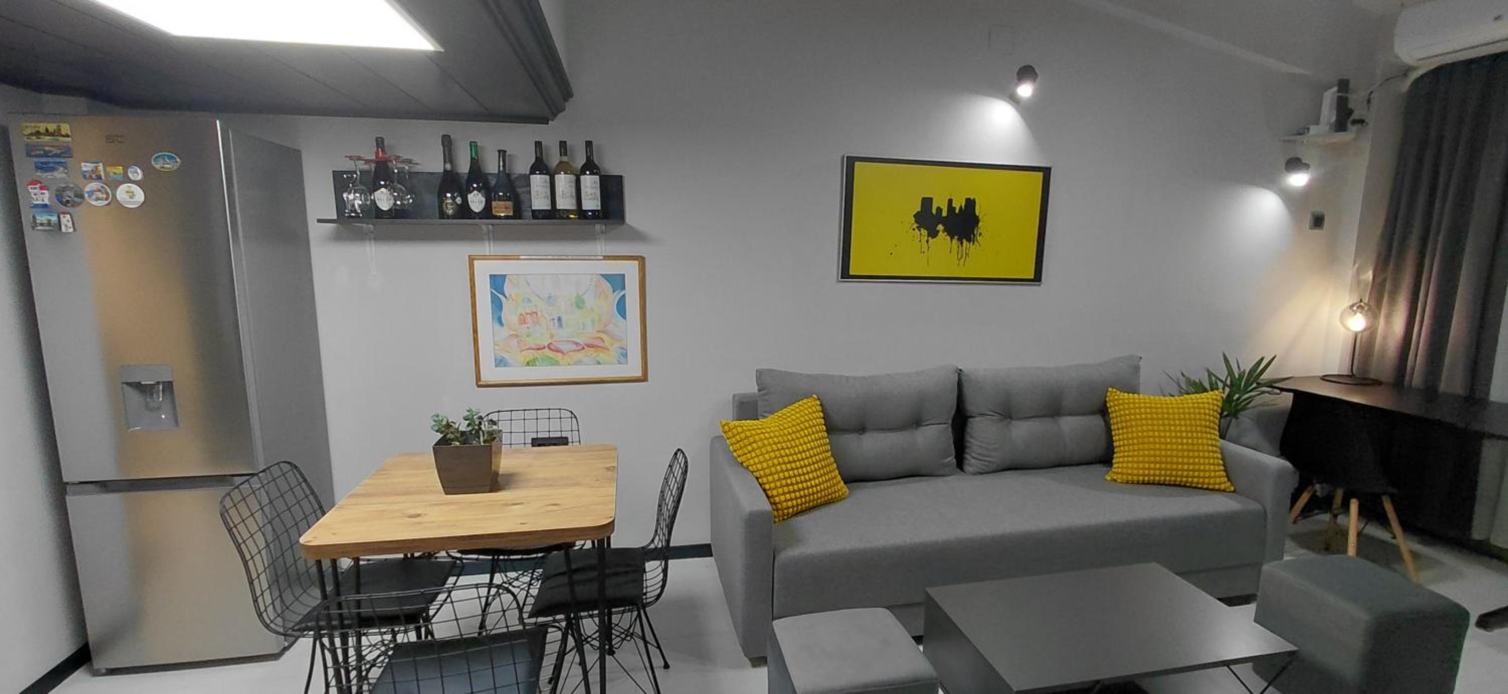 Nitro Inn 3 Premium - Wine Tasting - Souvenir - Art Gallery - Private Guided Tours - Relaxing - Romantic