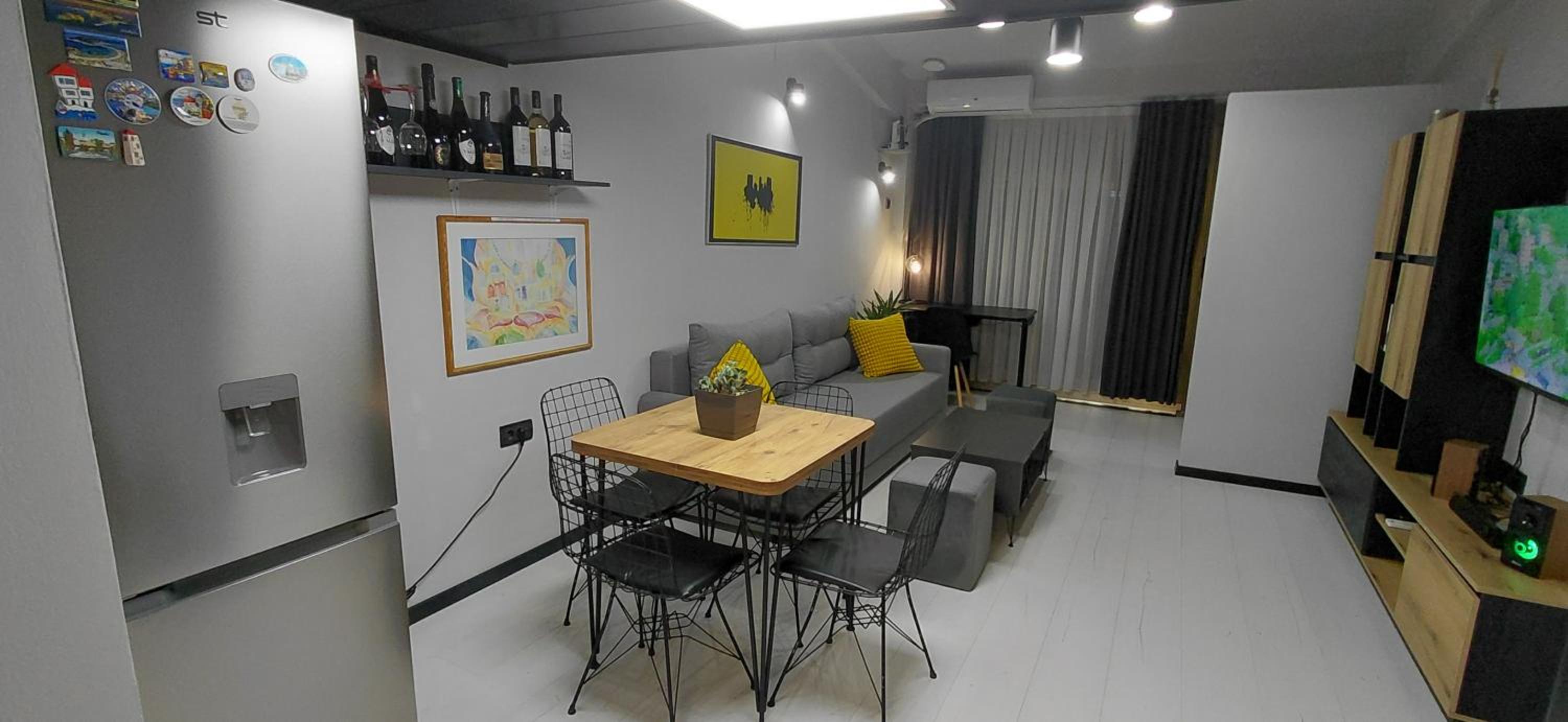 Nitro Inn 3 Premium - Wine Tasting - Souvenir - Art Gallery - Private Guided Tours - Relaxing - Romantic