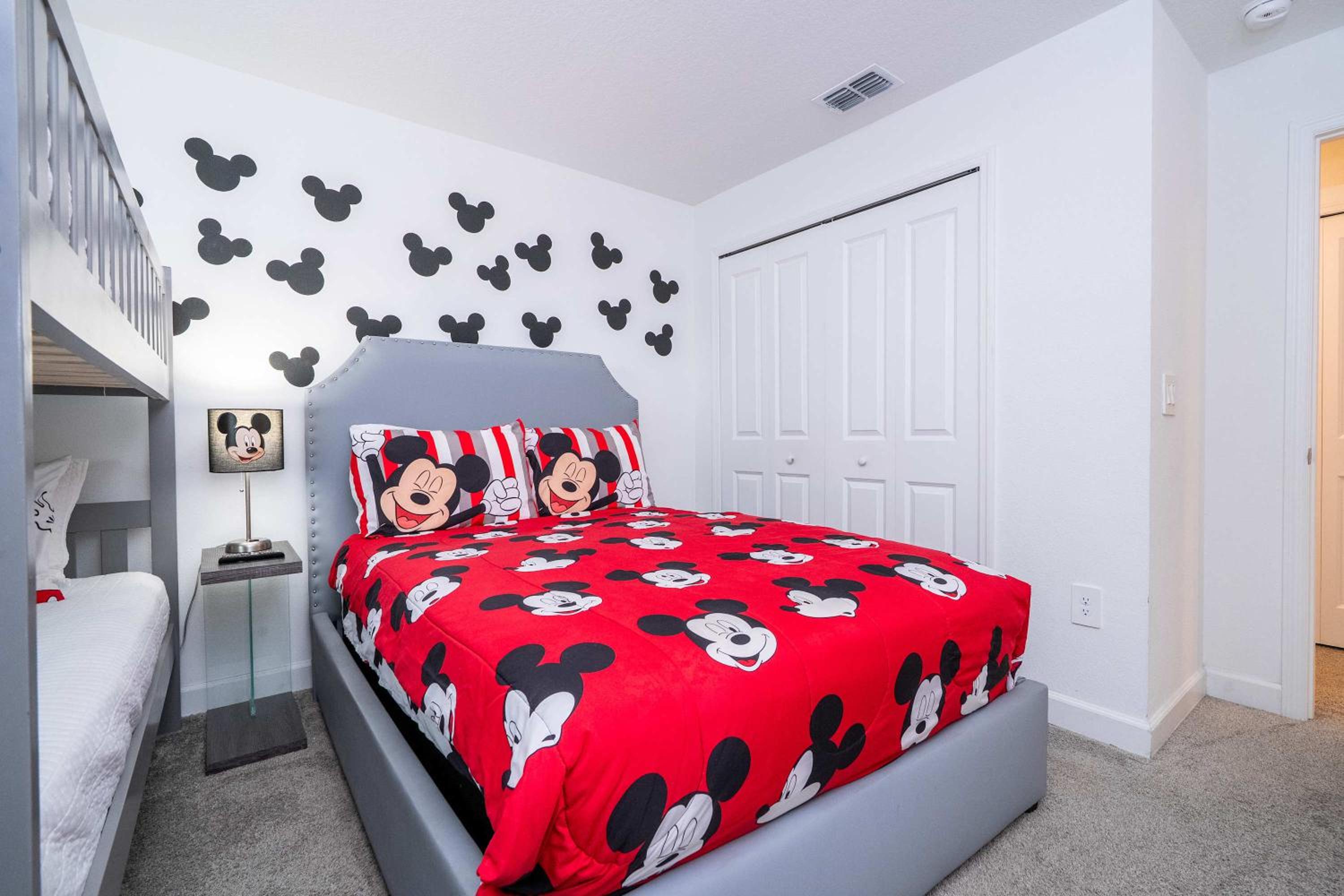 Stunning 4Bd Close to Disney at Storey Lake Resort 2569