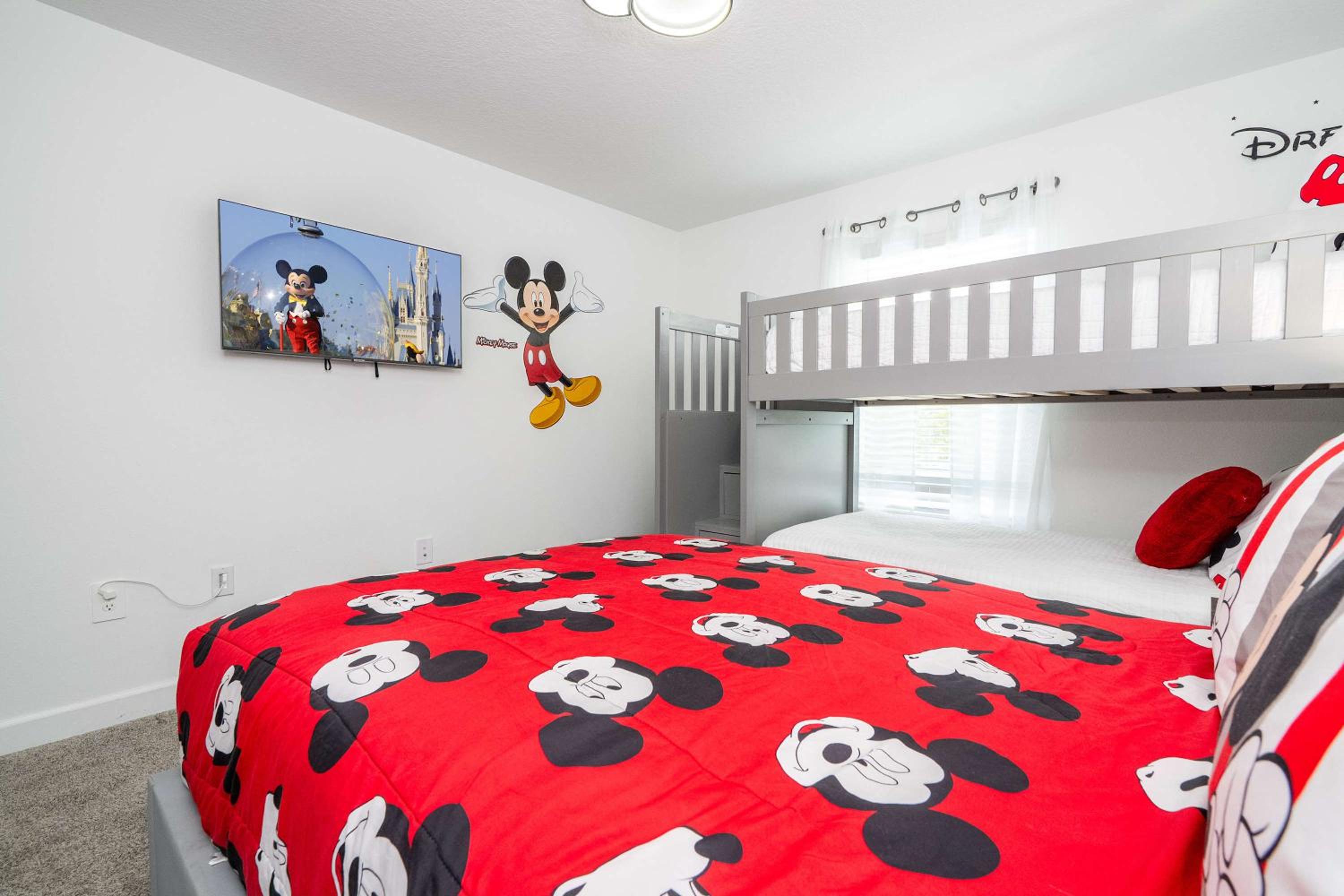 Stunning 4Bd Close to Disney at Storey Lake Resort 2569