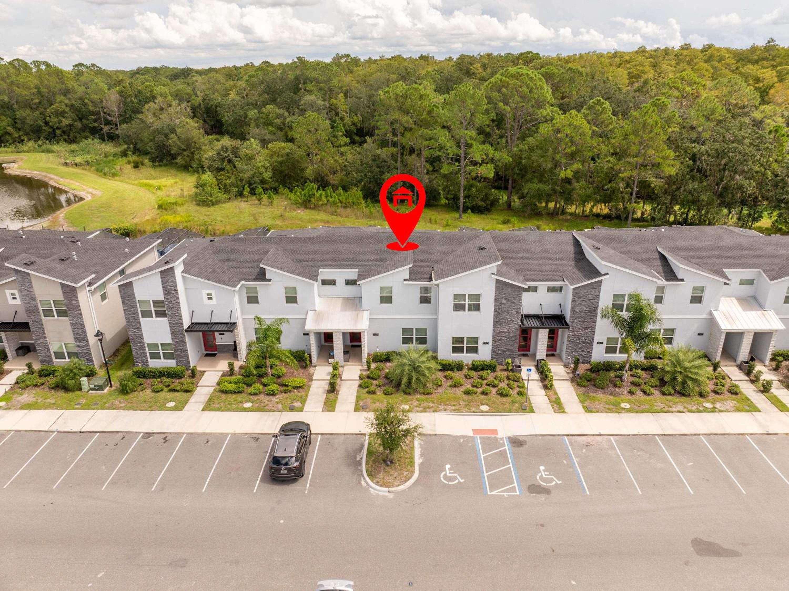Stunning 4Bd Close to Disney at Storey Lake Resort 2569