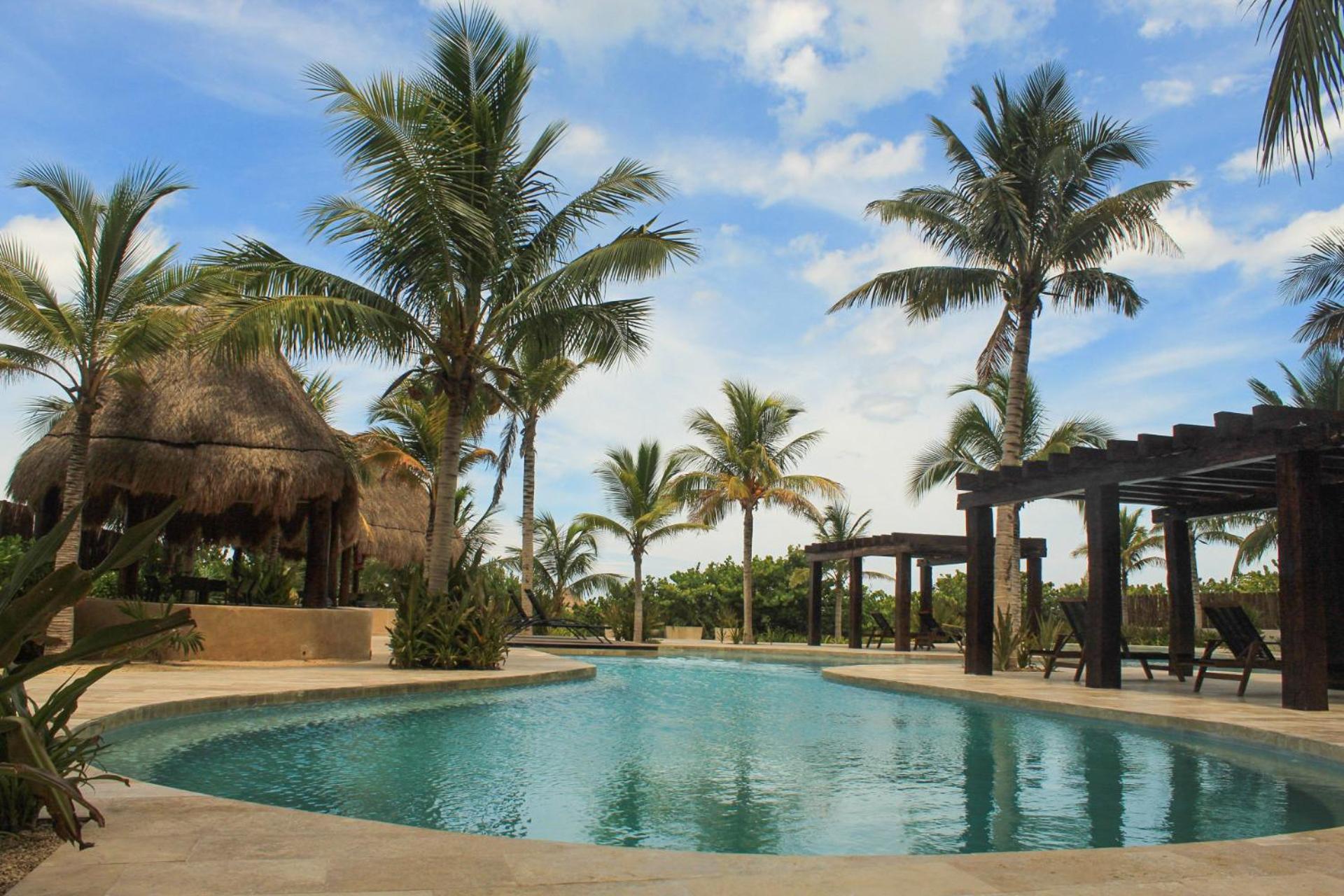 Eubea Luxury beachfront penthouse