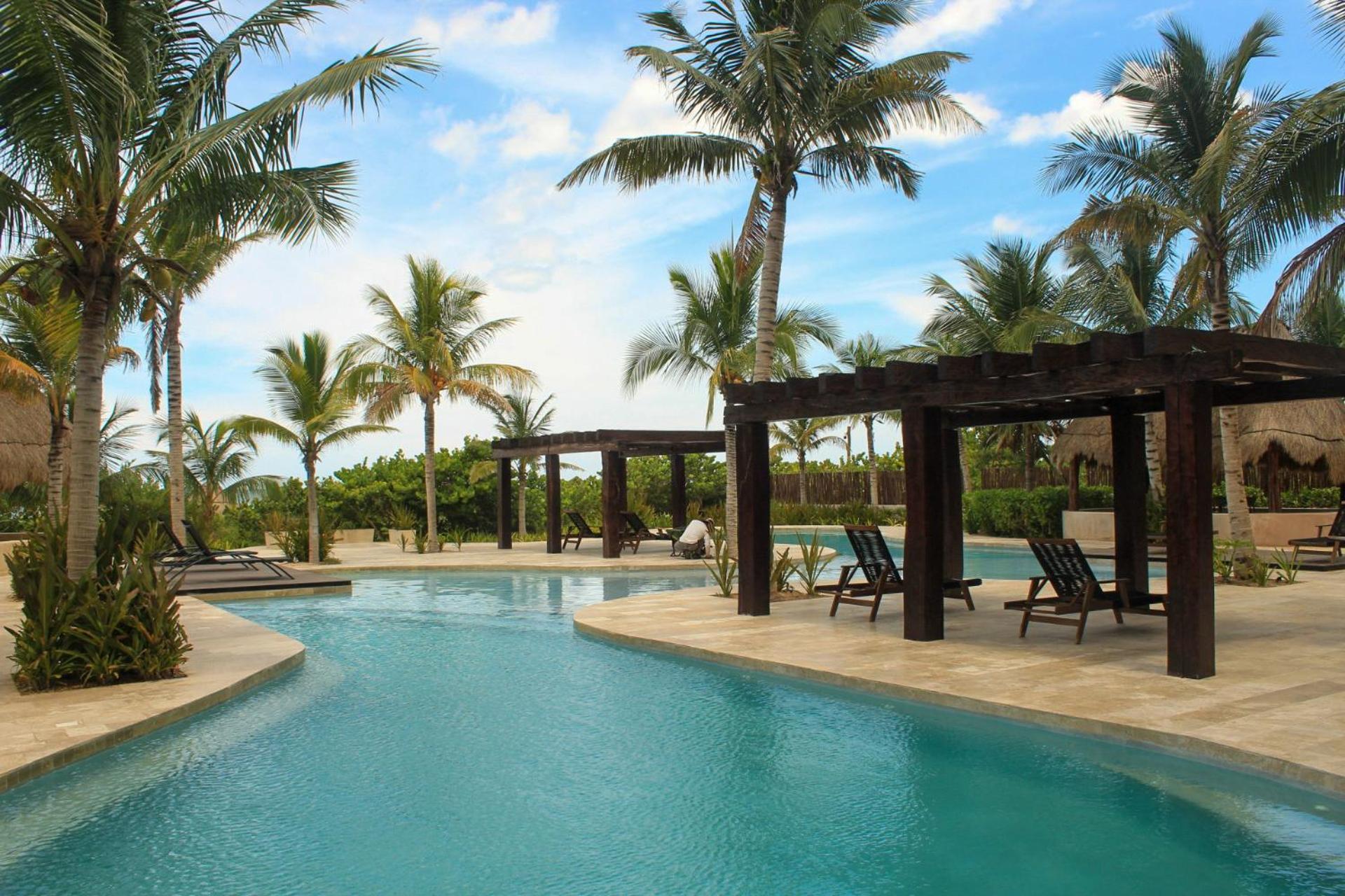 Eubea Luxury beachfront penthouse