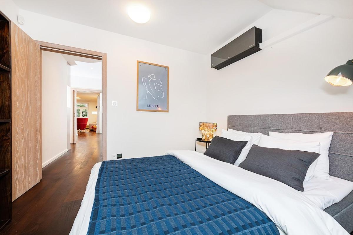 Amazing 3-Bedroom and Terrace overlooking TV Tower