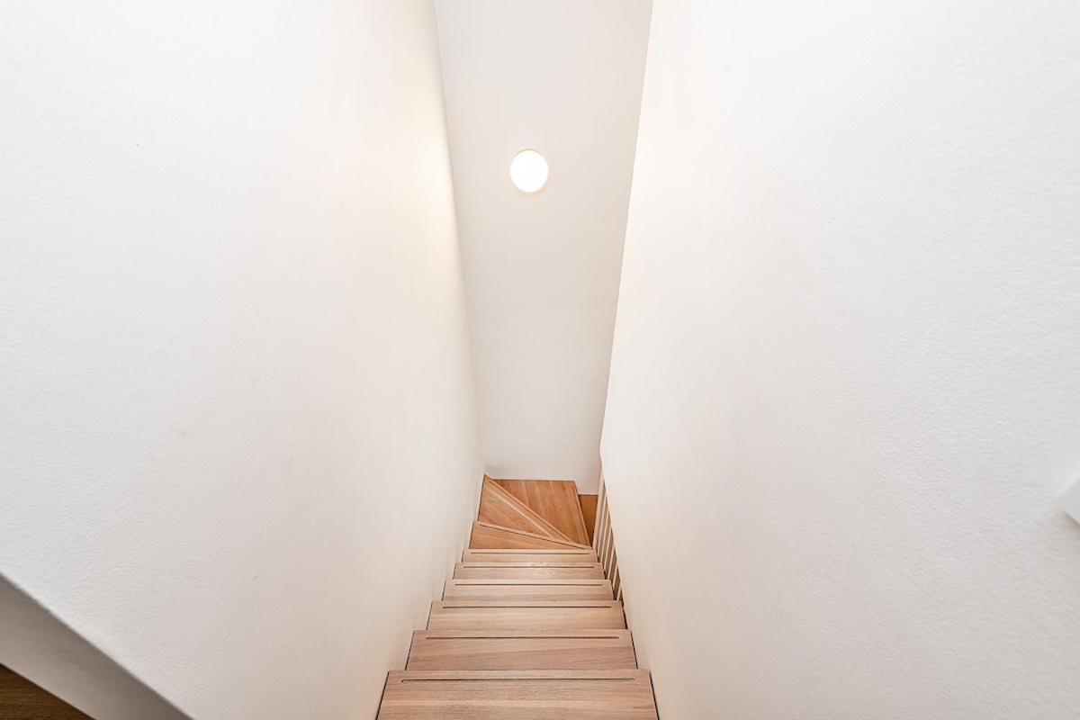 Amazing 3-Bedroom and Terrace overlooking TV Tower