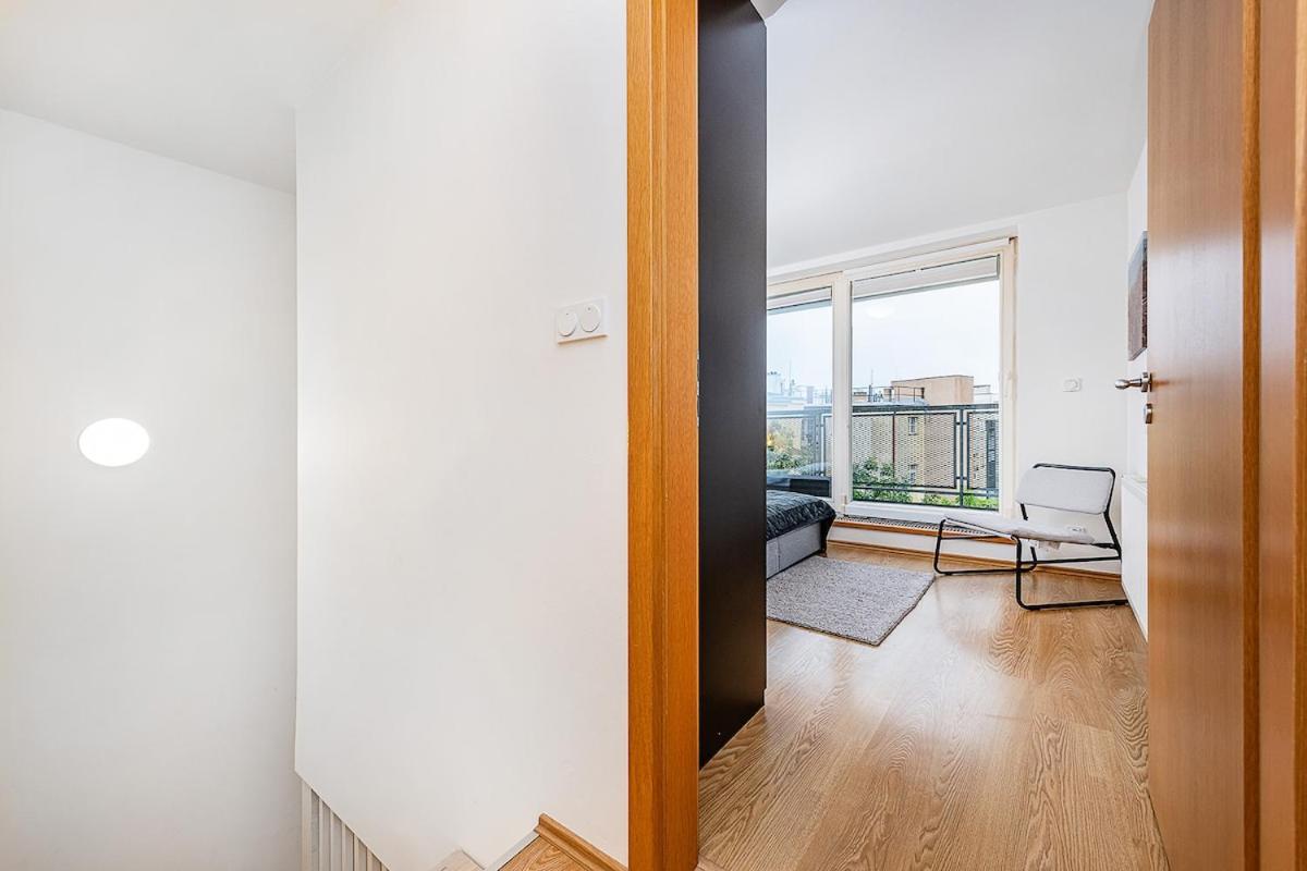 Amazing 3-Bedroom and Terrace overlooking TV Tower
