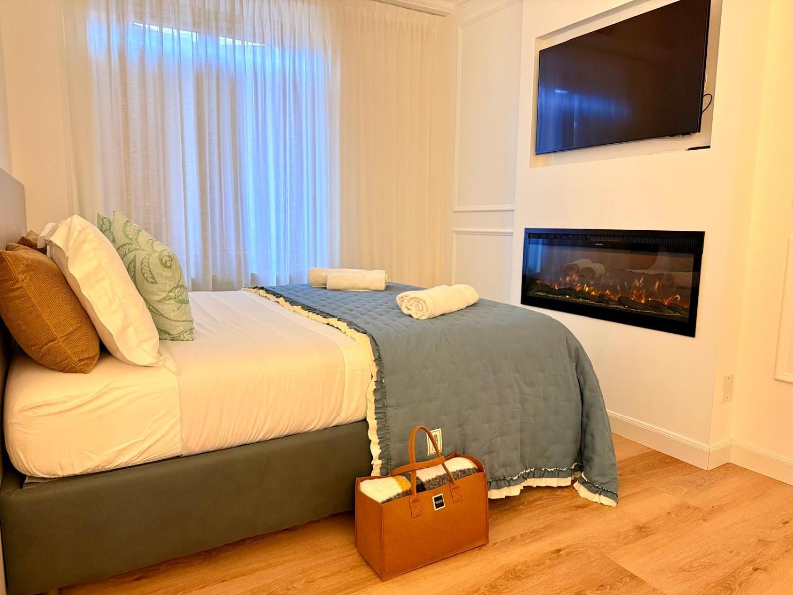 Casa Estia - MiCo, Fiera Milano, CityLife, San Siro, Metro 2 min - Refined Historic Apartment