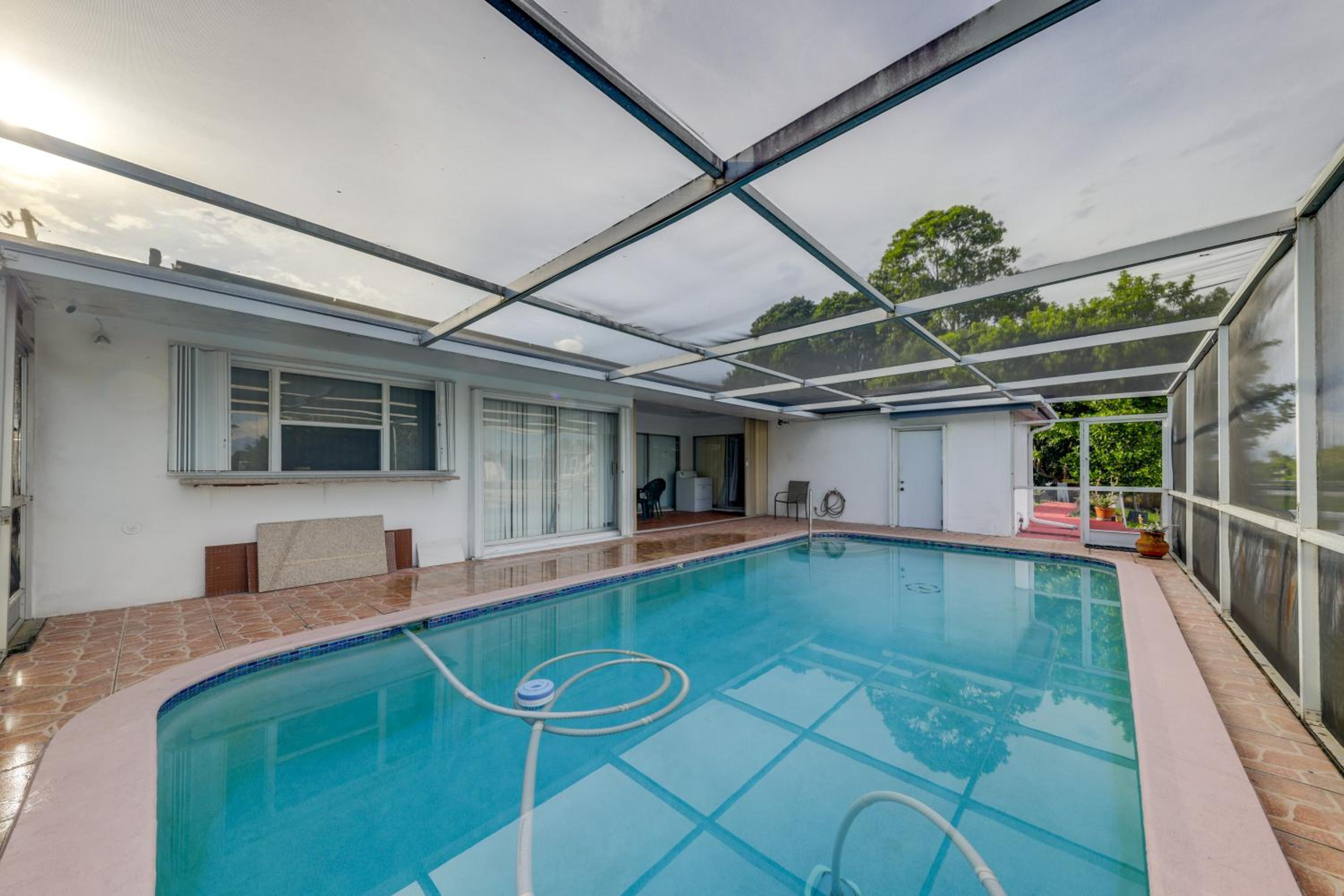World Cup Studio with Pool Access, 3 Mi to Matches!