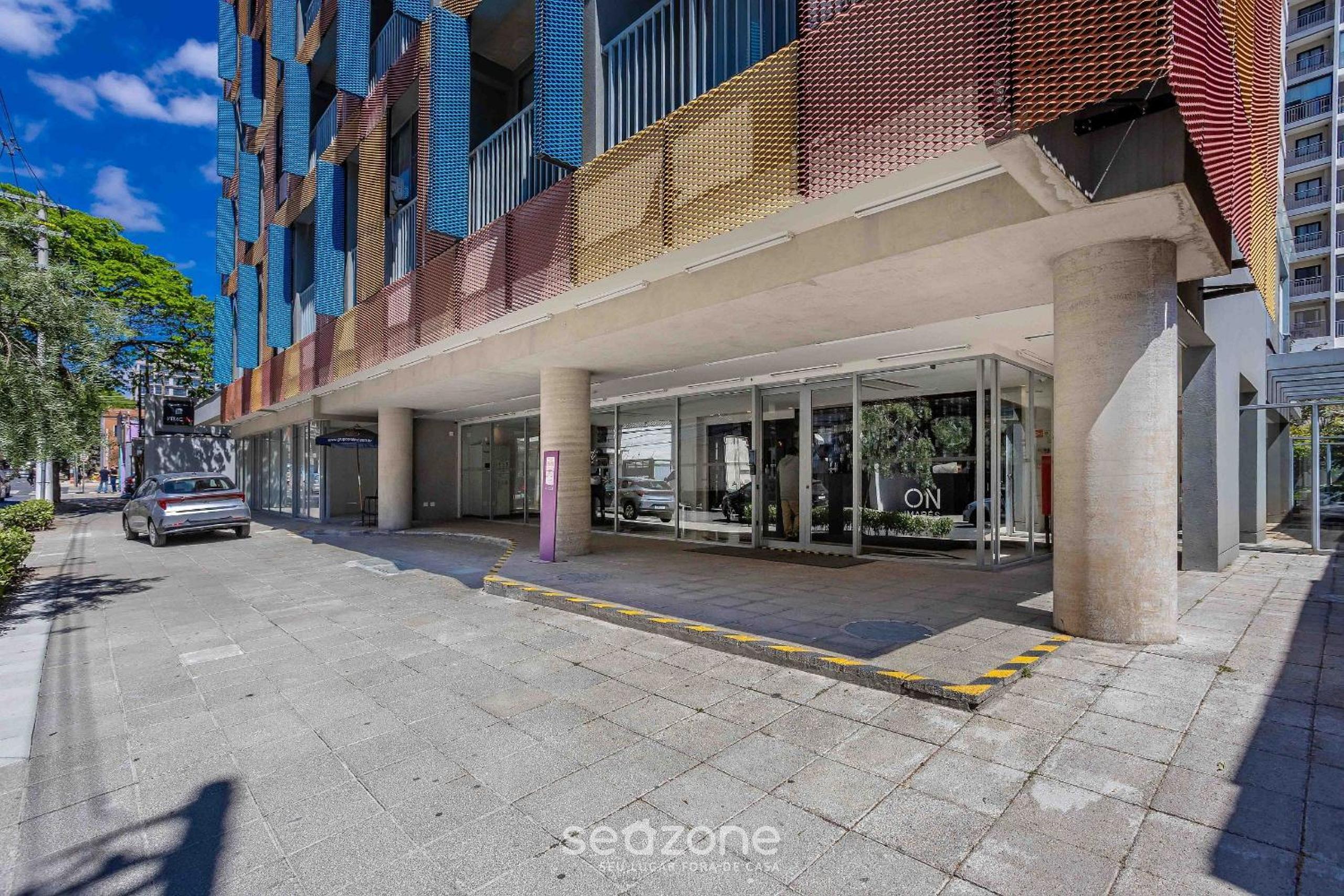 Studios in a condo with a gym in Indianópolis - COI