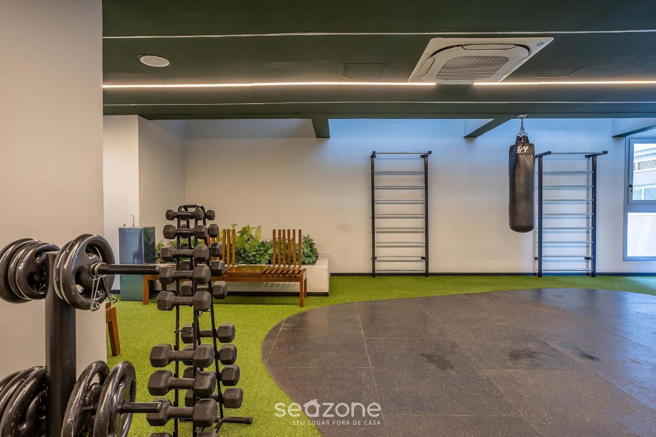 Studios in a condo with a gym in Indianópolis - COI