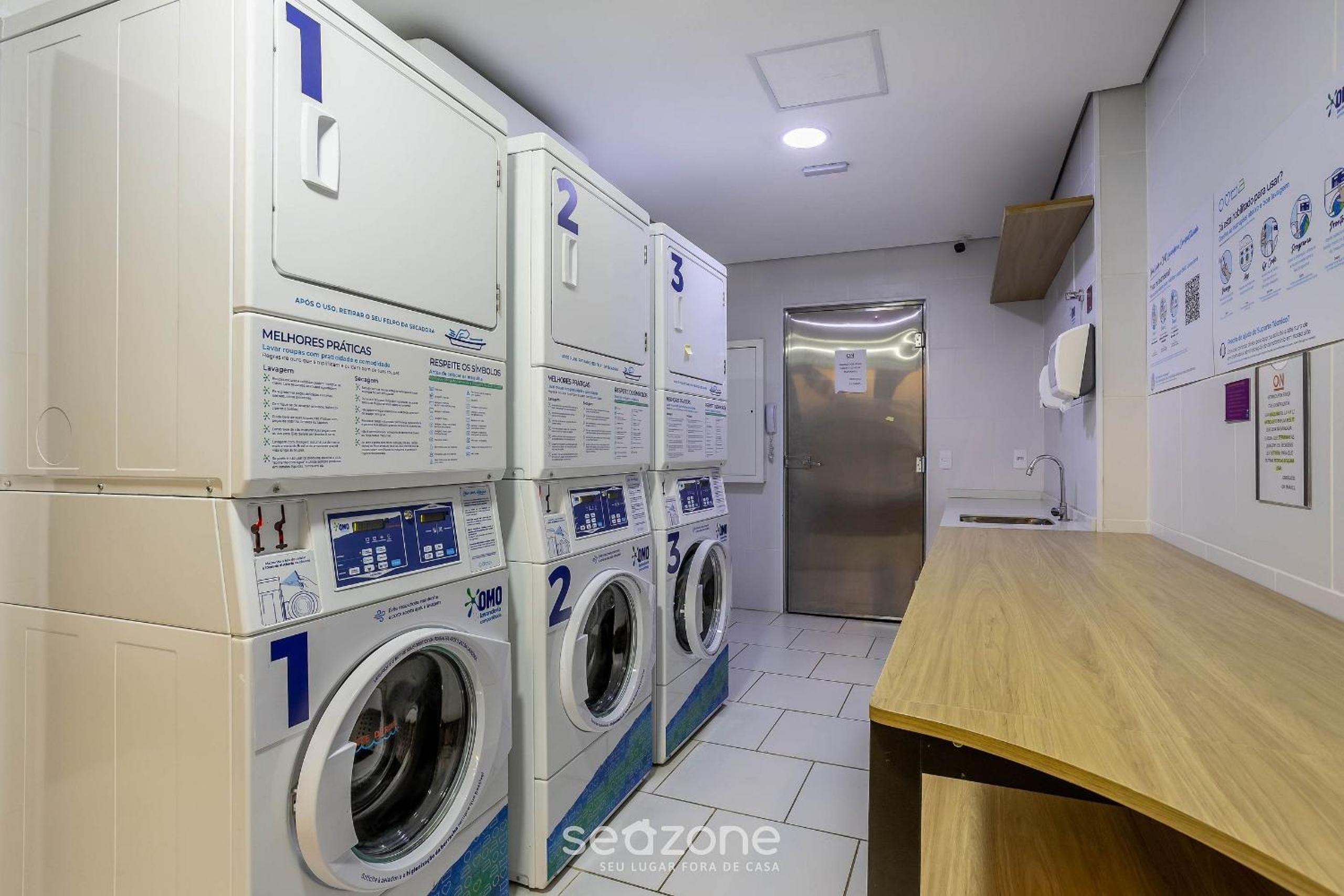 Studios in a condo with a gym in Indianópolis - COI