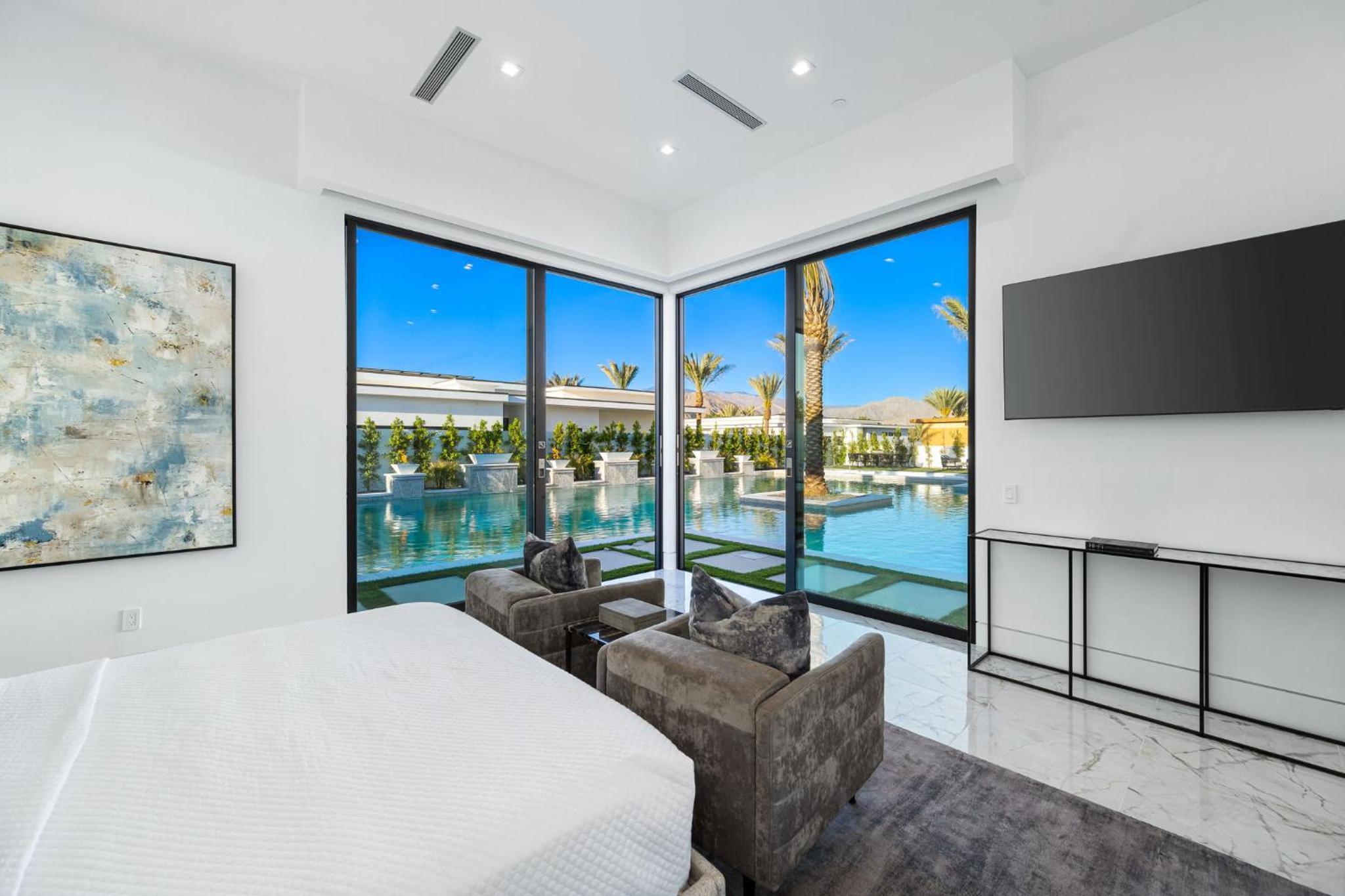The Bravo Villas by AvantStay