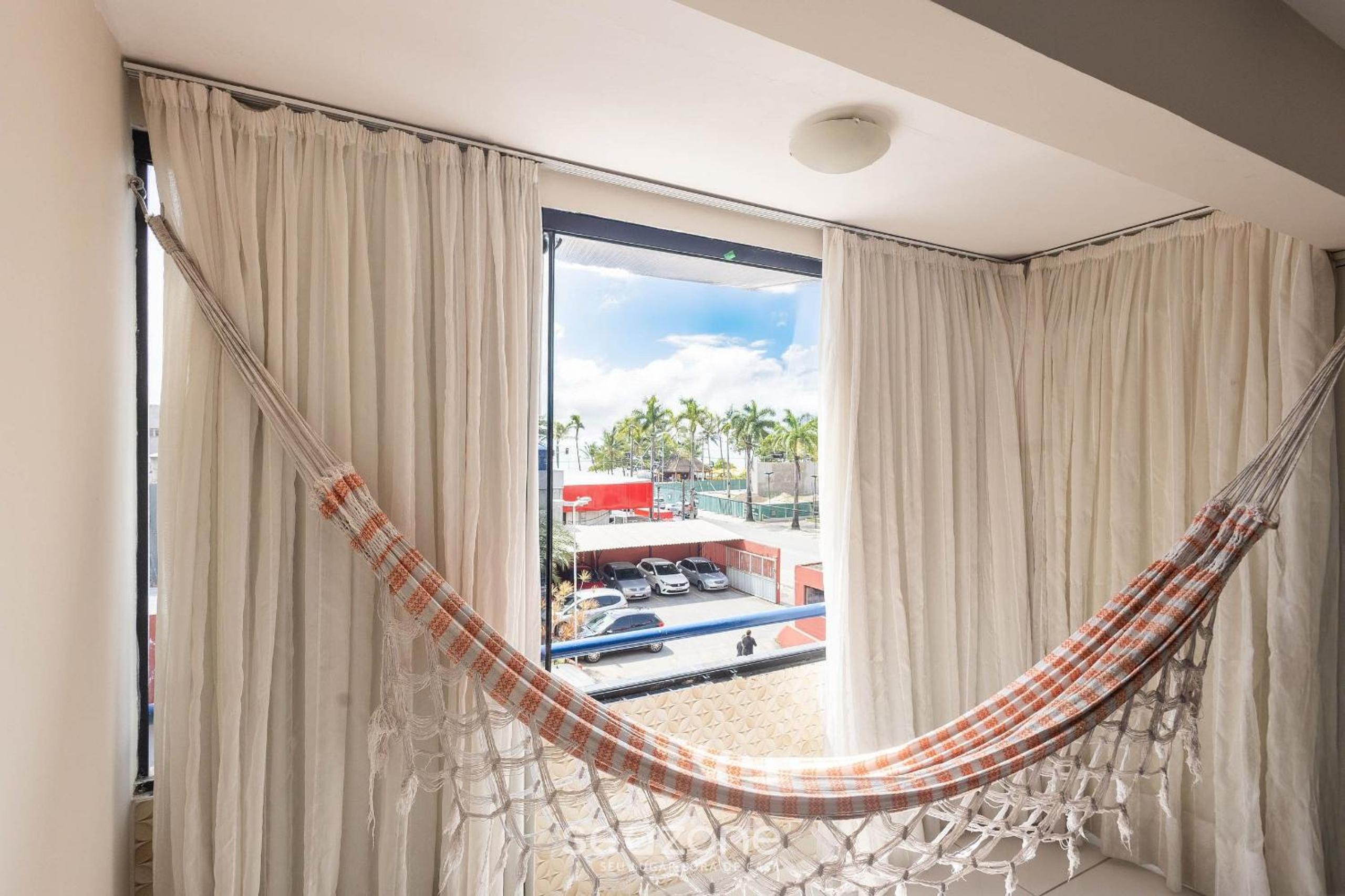1-Bedroom Apt 100 m from Jatiúca Beach BER0202