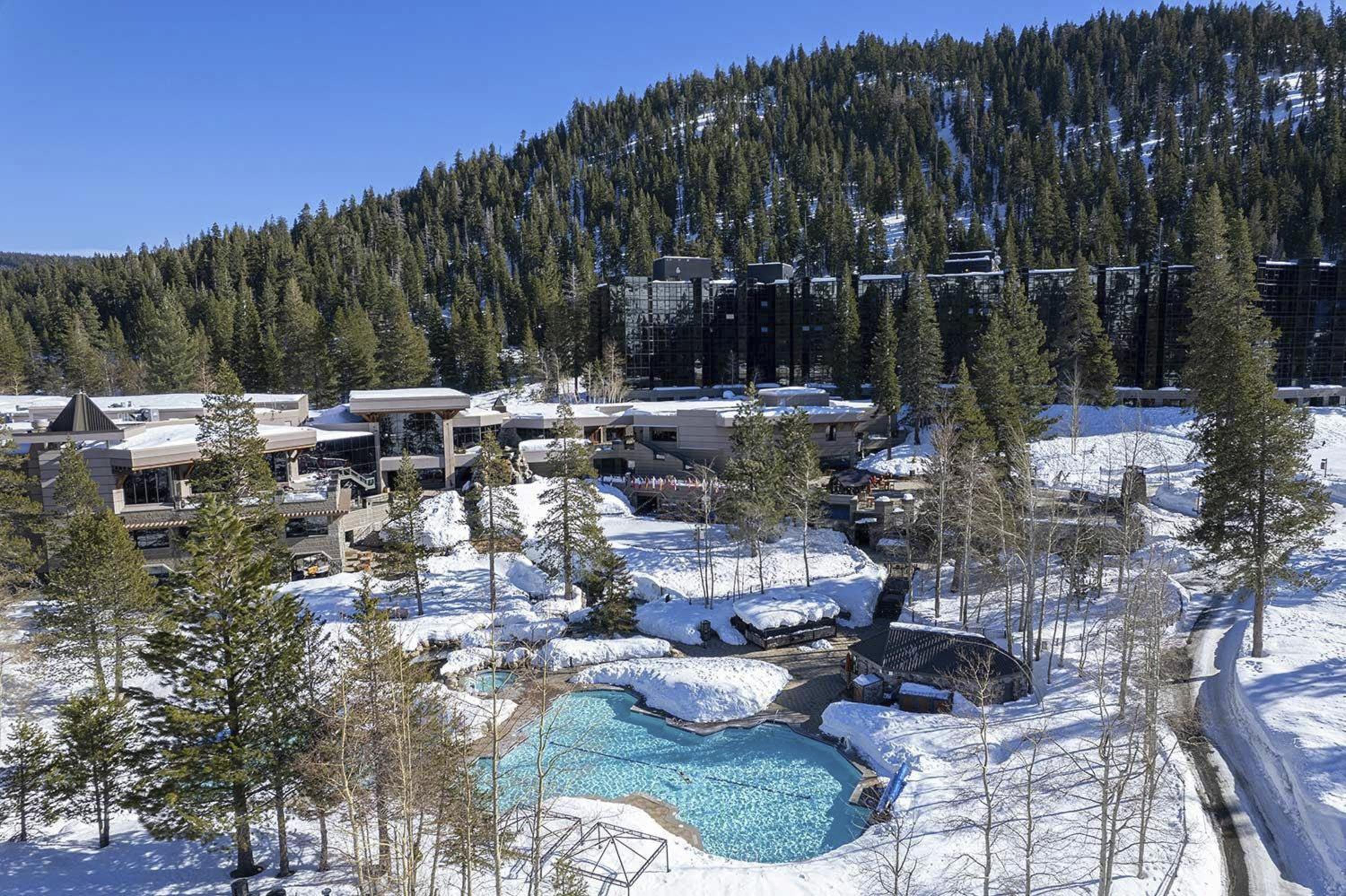 Community Perks! Everline Resort and Spa Retreat