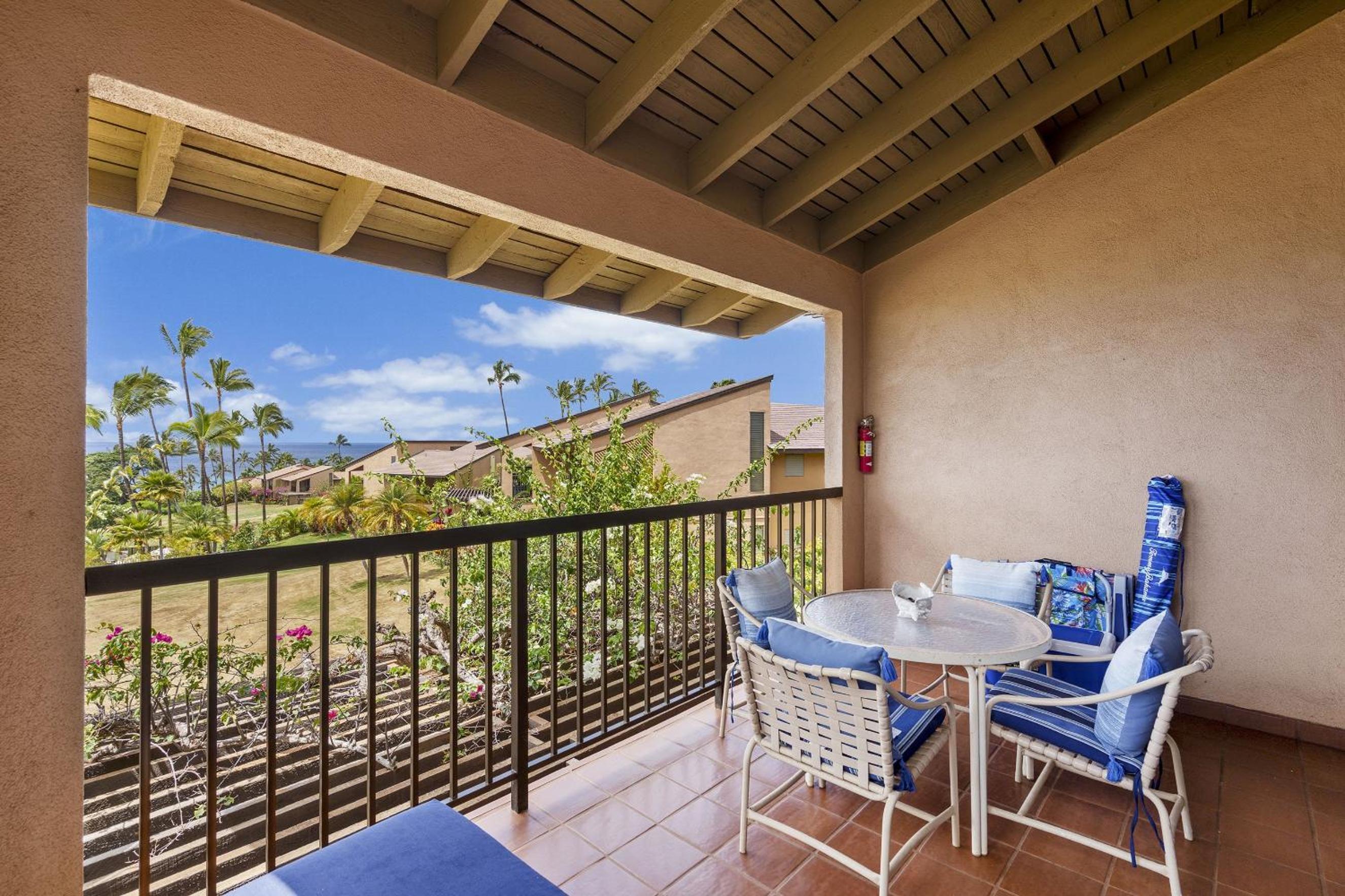 Wailea Ekahi 12D - Budget Friendly Ocean View Studio w/ Lanai, Kitchen, WD, & AC