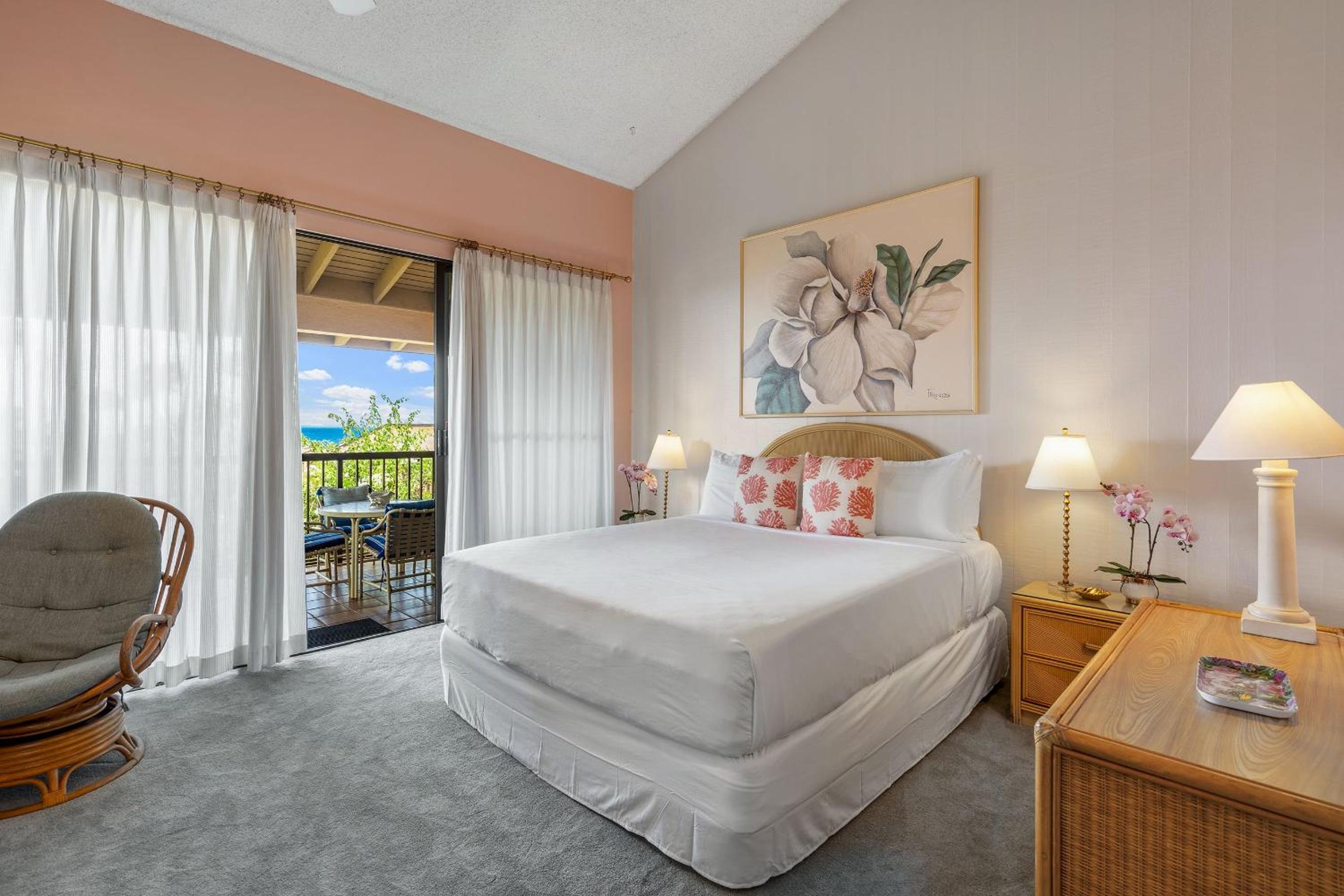 Wailea Ekahi 12D - Budget Friendly Ocean View Studio w/ Lanai, Kitchen, WD, & AC
