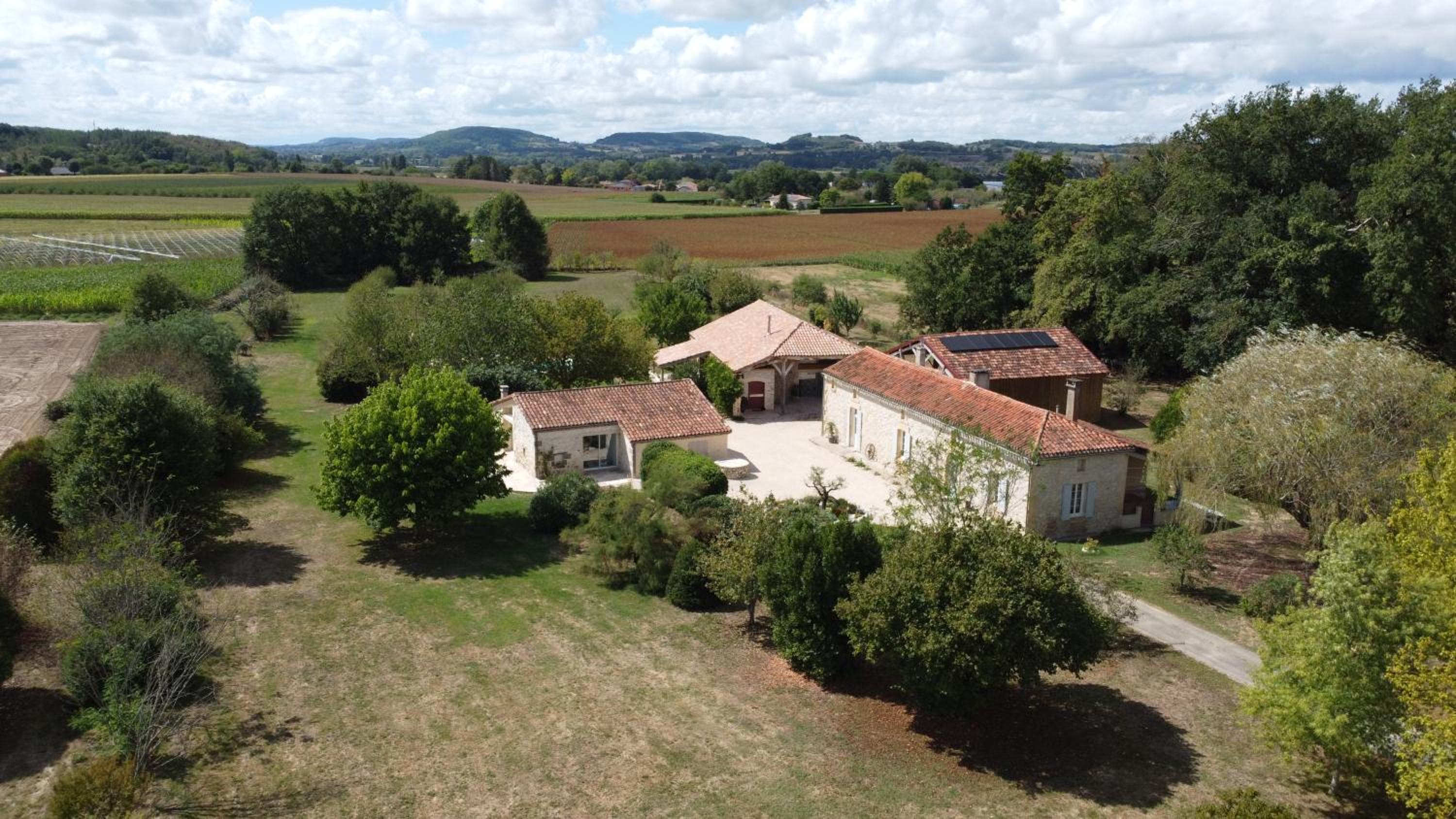Domaine Le Mas de Flore - Gite Le Quercy