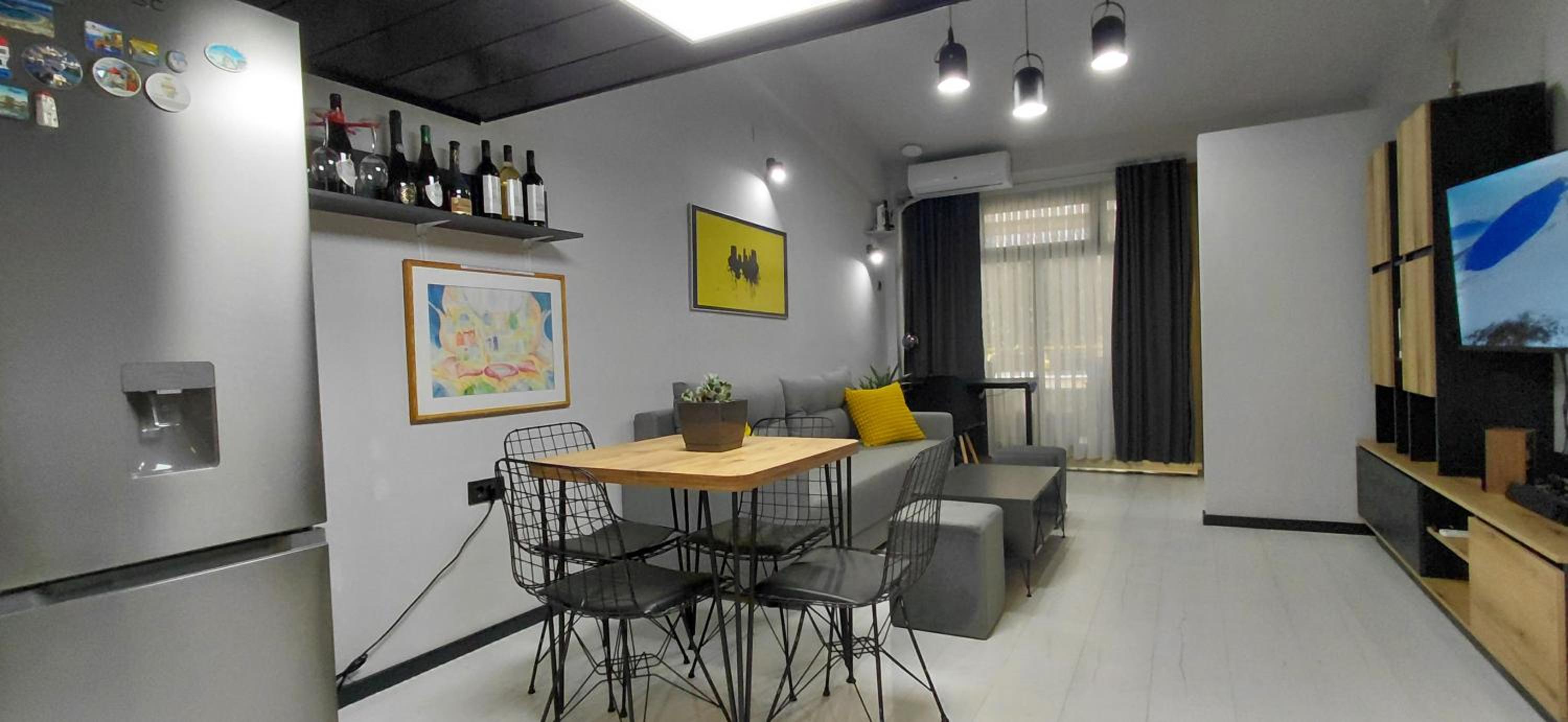 Nitro Inn 3 Premium - Wine Tasting - Souvenir - Art Gallery - Private Guided Tours - Relaxing - Romantic