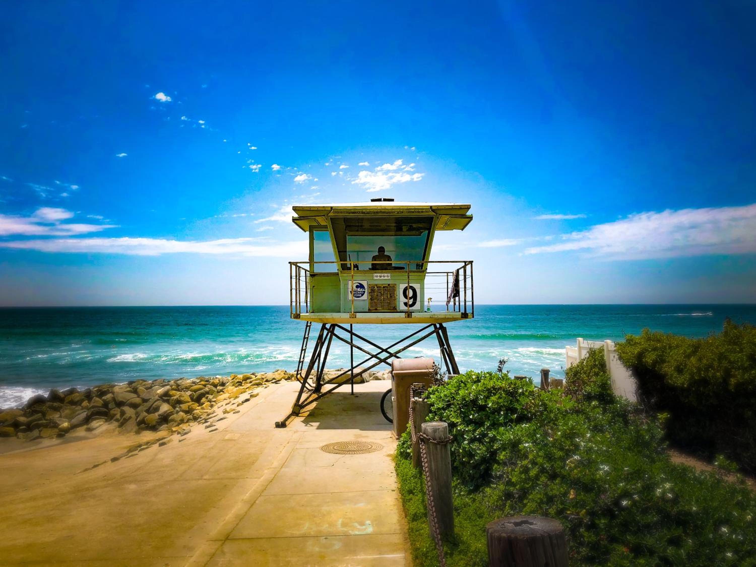 Retro Star-Wagon, Ocean Breez at Studios