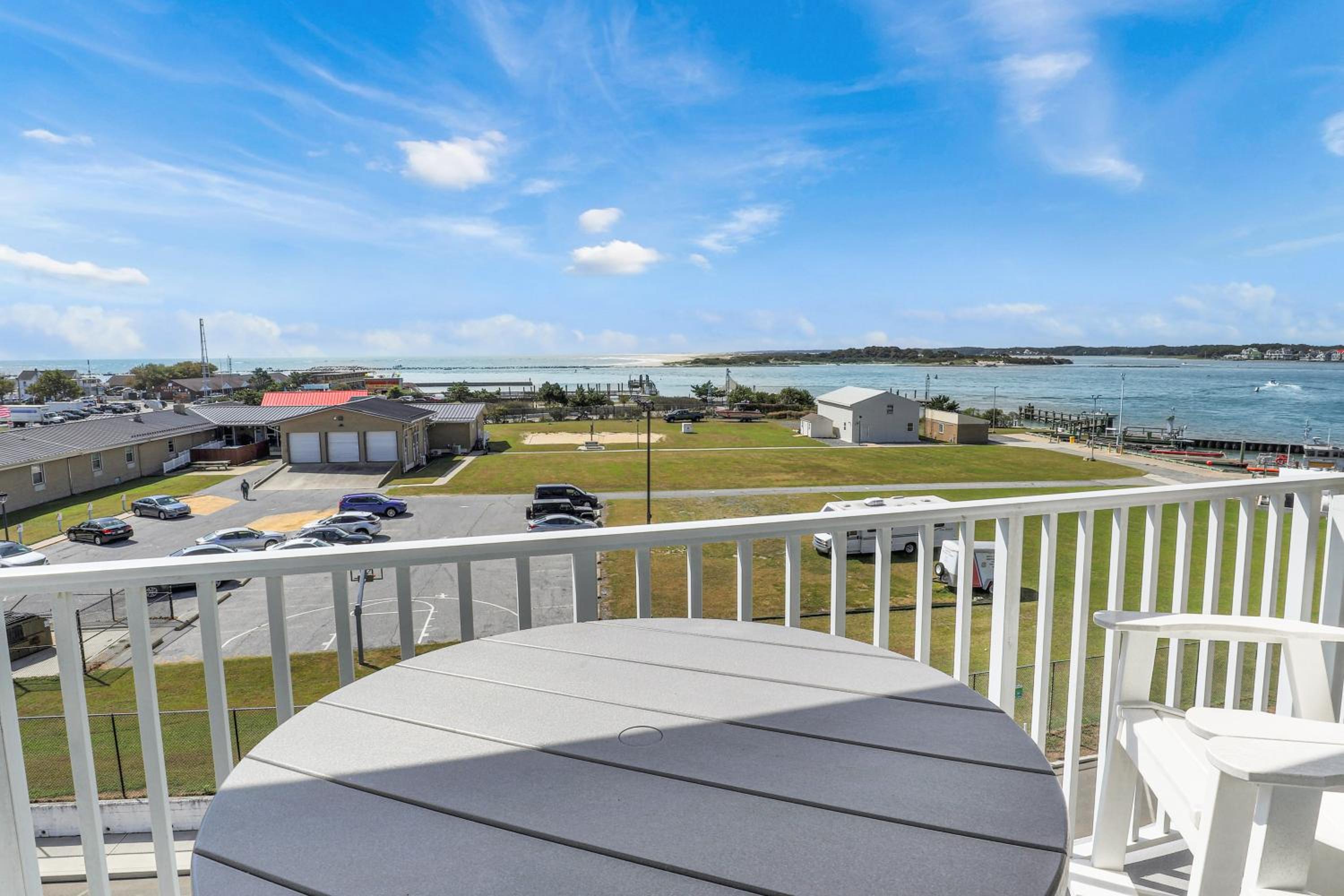 BeachBox II - The One with Panoramic Inlet Views - Couple's Corner - Assateague House 411