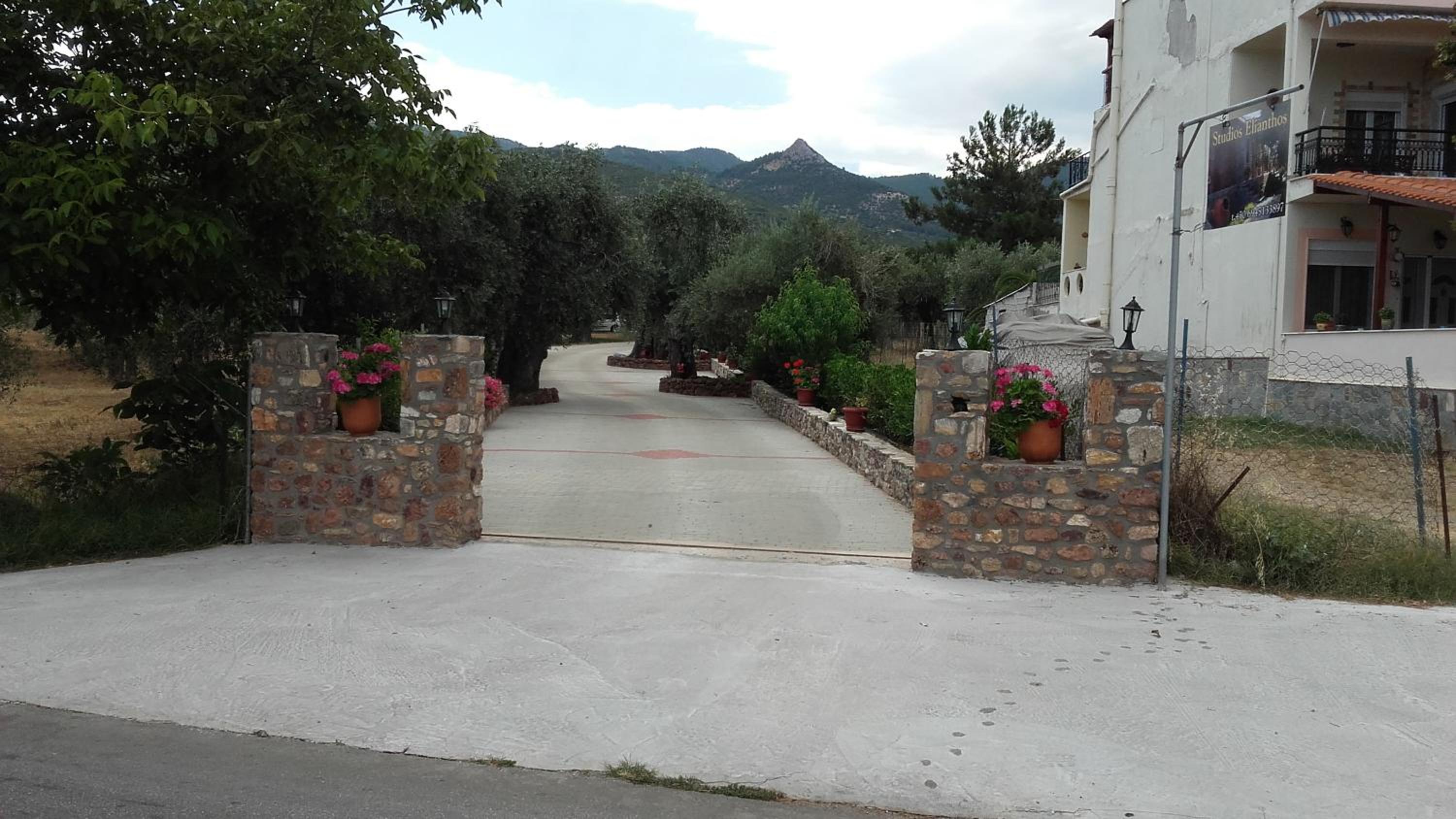 Studios Elianthos
