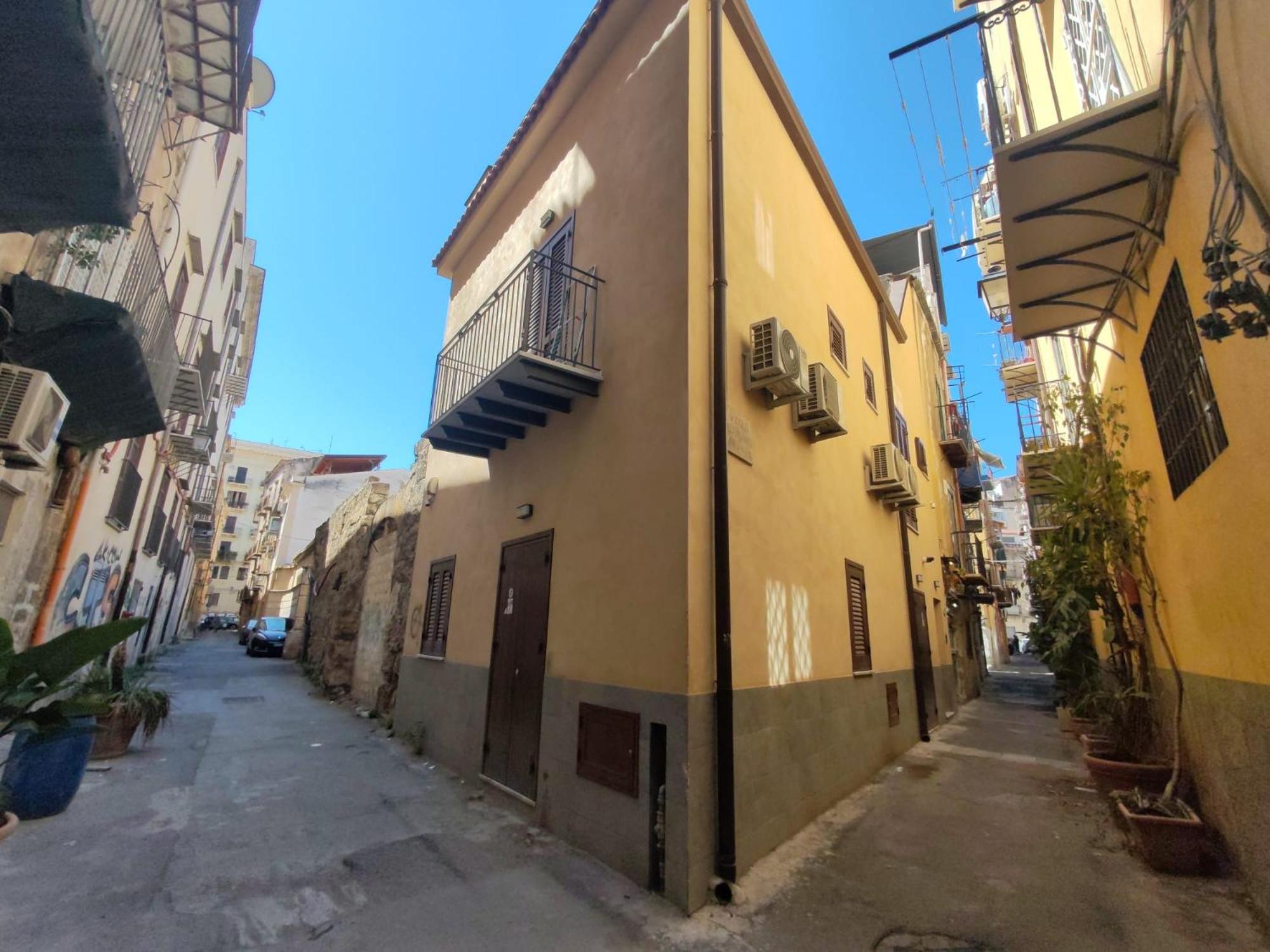 A fera vecchia by Casa Azzurra Apartments