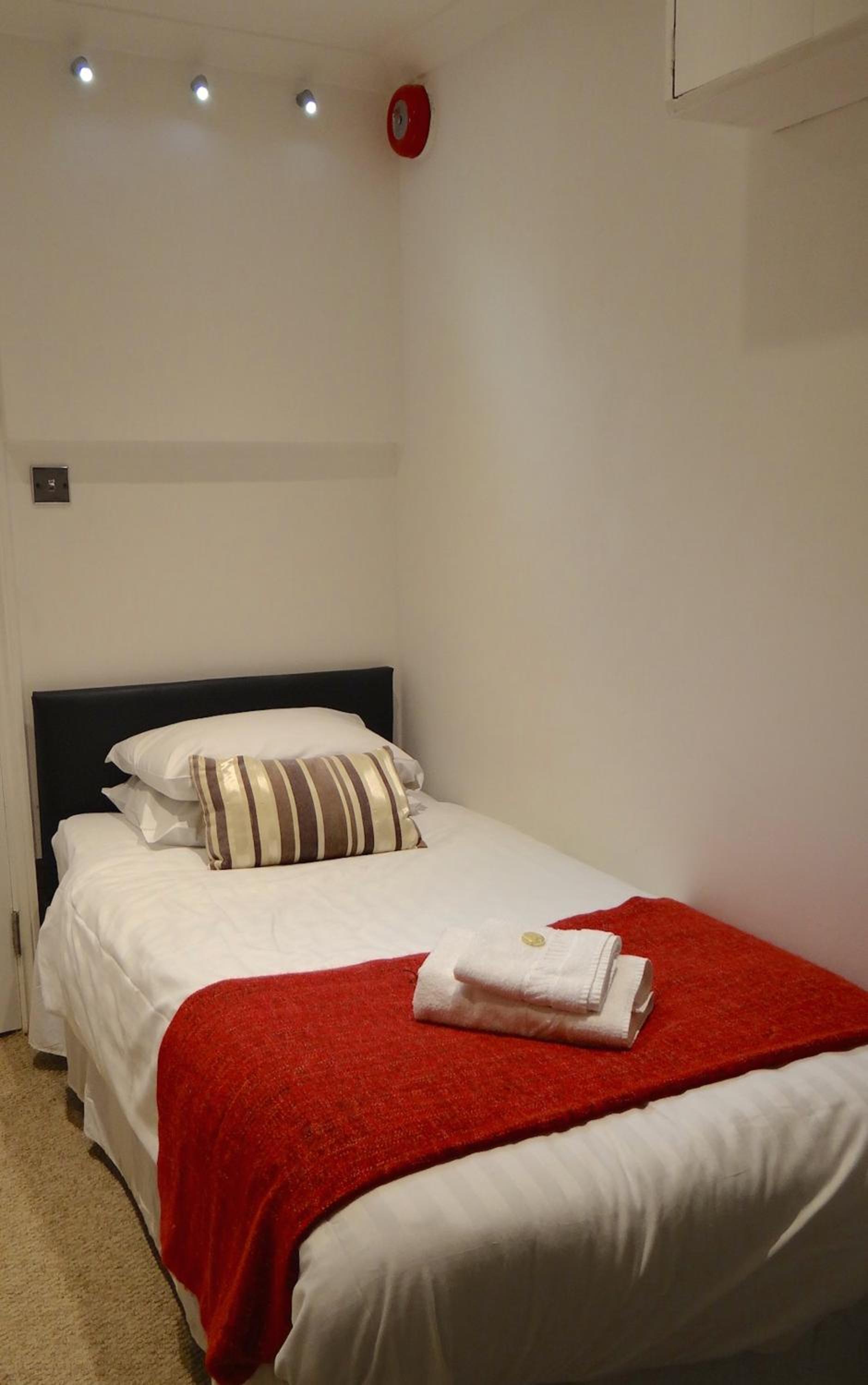 Jessamine House Hotel