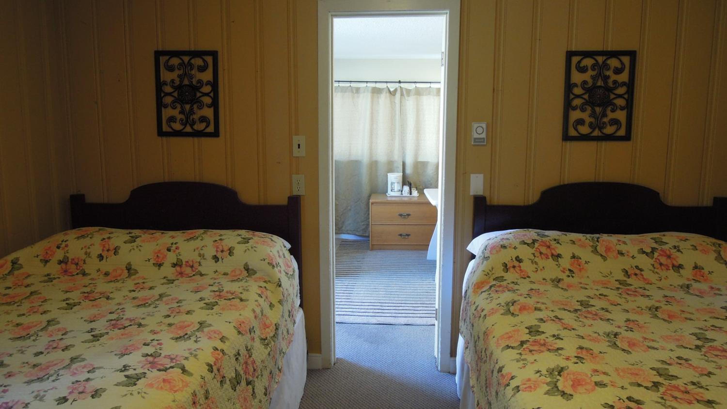 Richca Chalets Resort