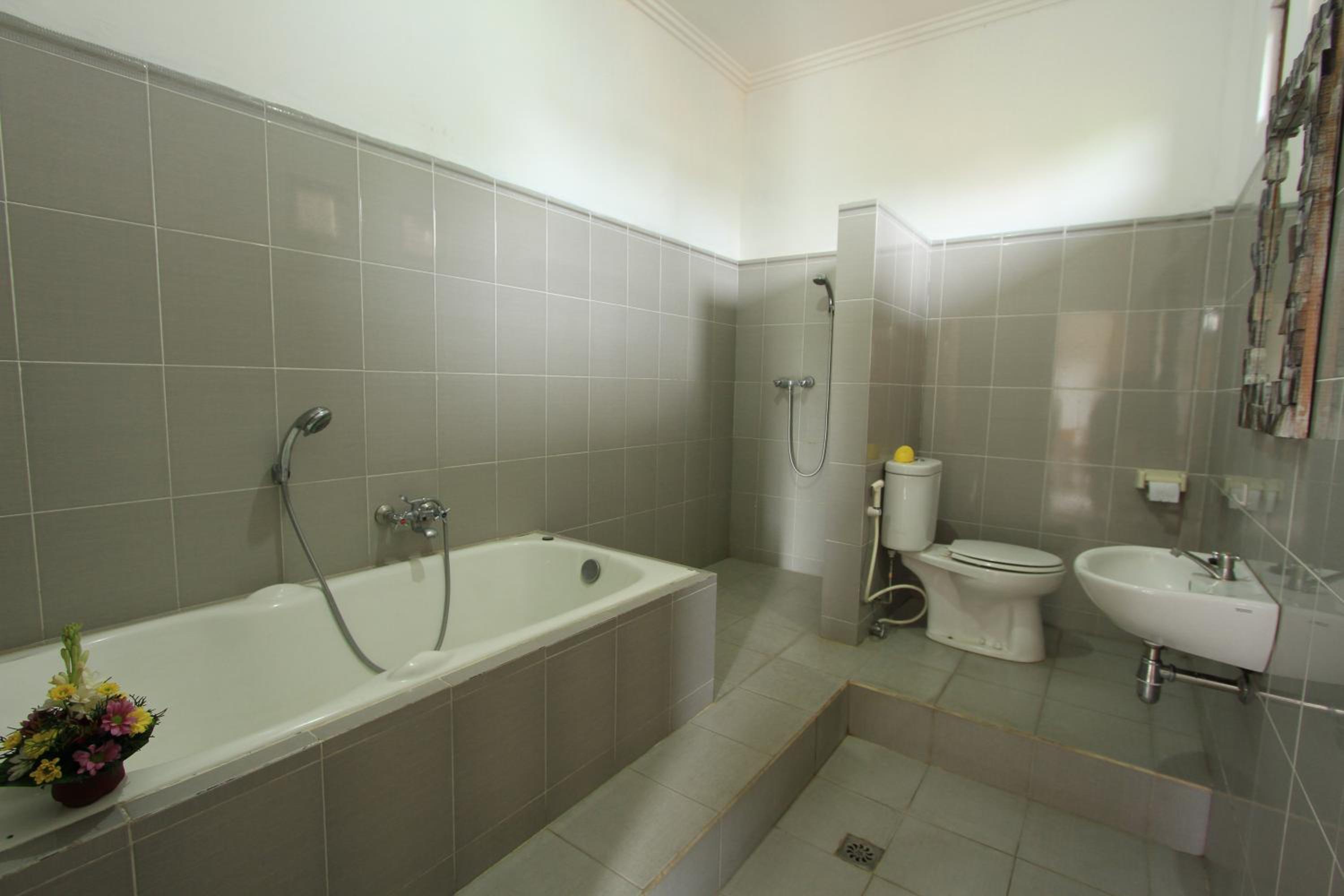 Photo 23