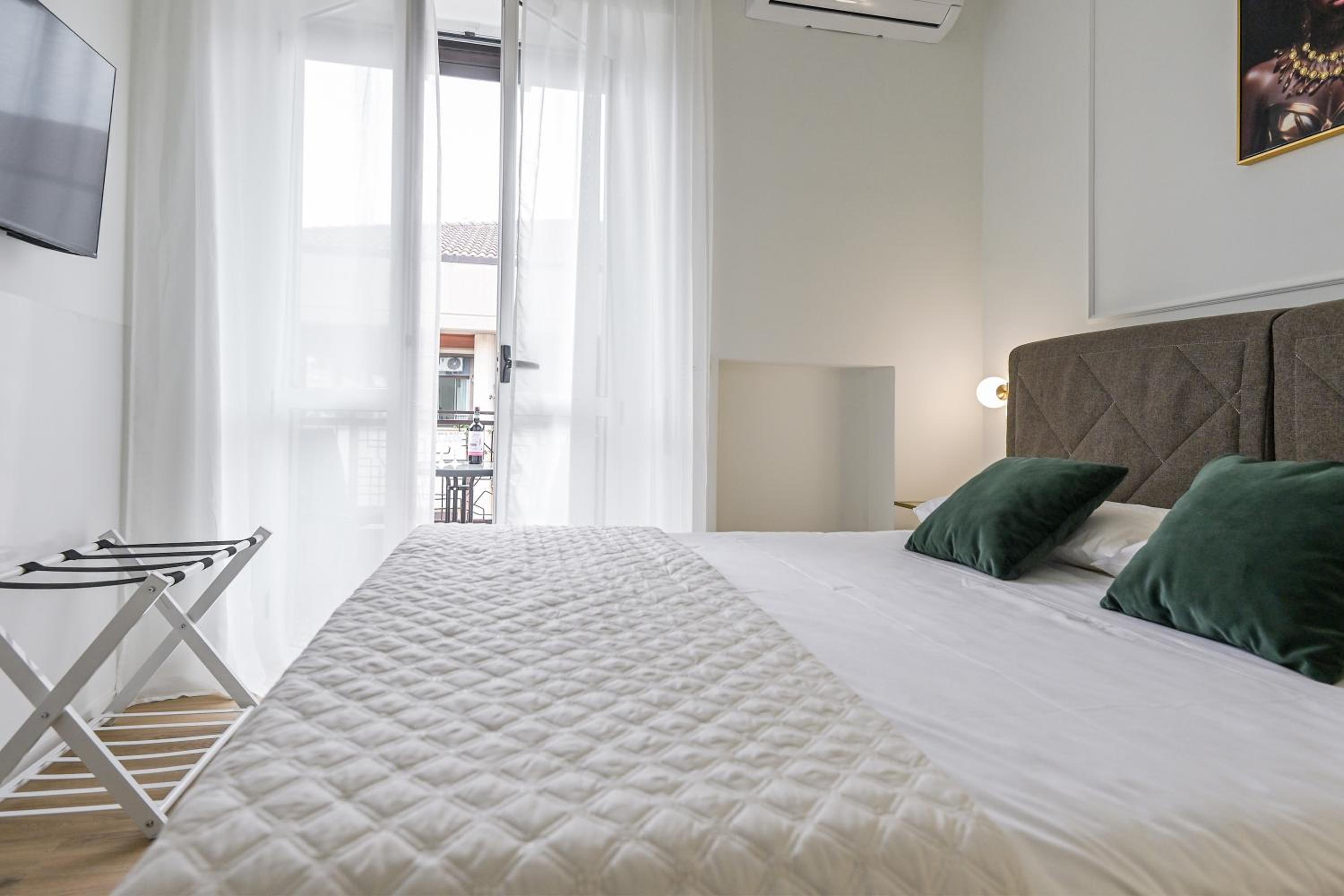 Marty Suites - Luxury Rooms