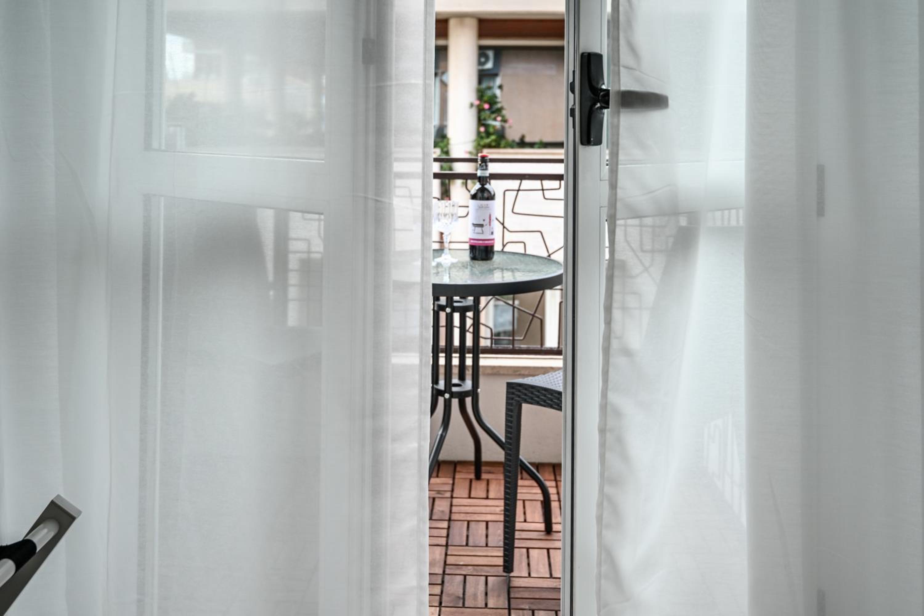 Marty Suites - Luxury Rooms