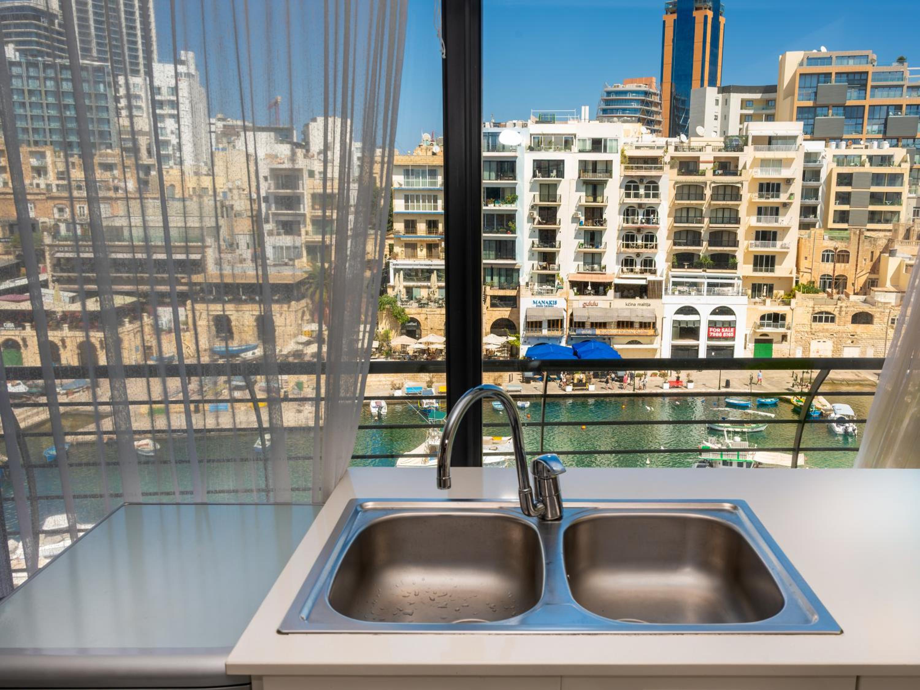 Bay View Apartments