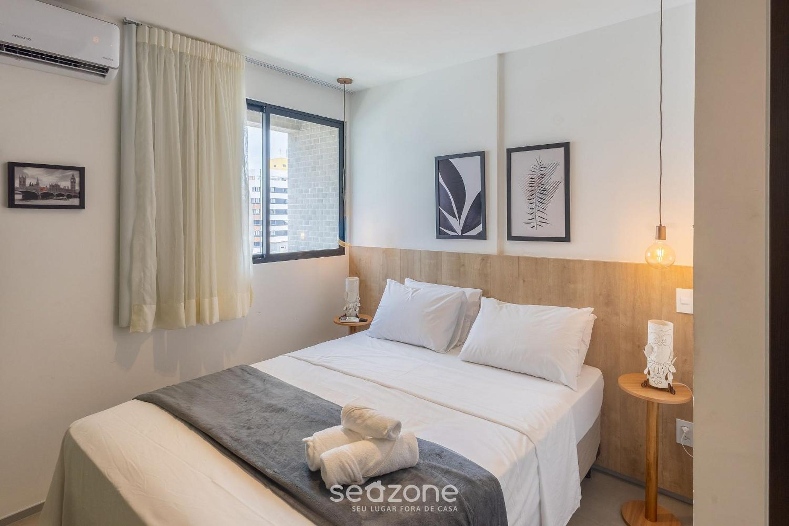 Apart with 1 suite 700 m from the beach ELR0507