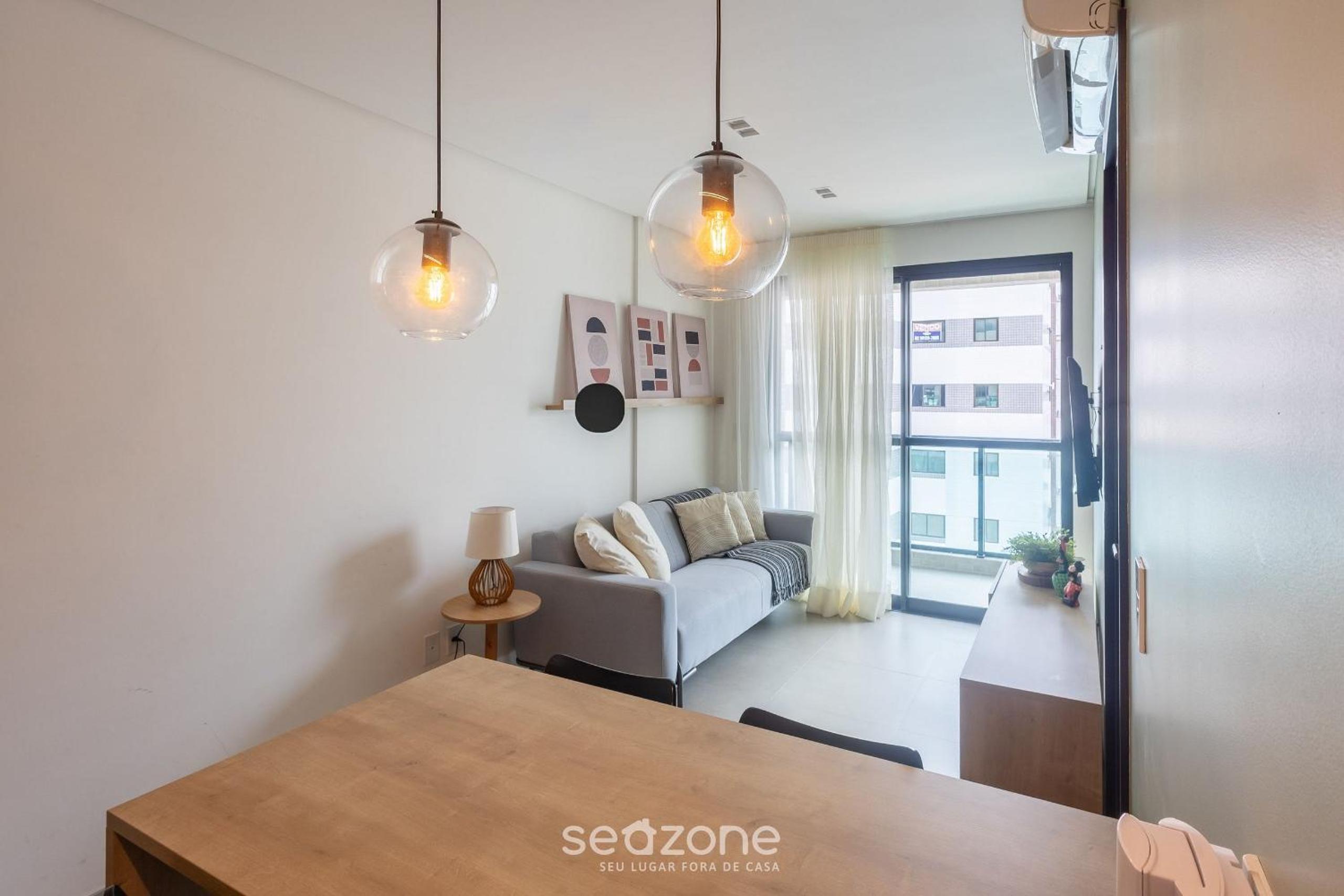 Apart with 1 suite 700 m from the beach ELR0507