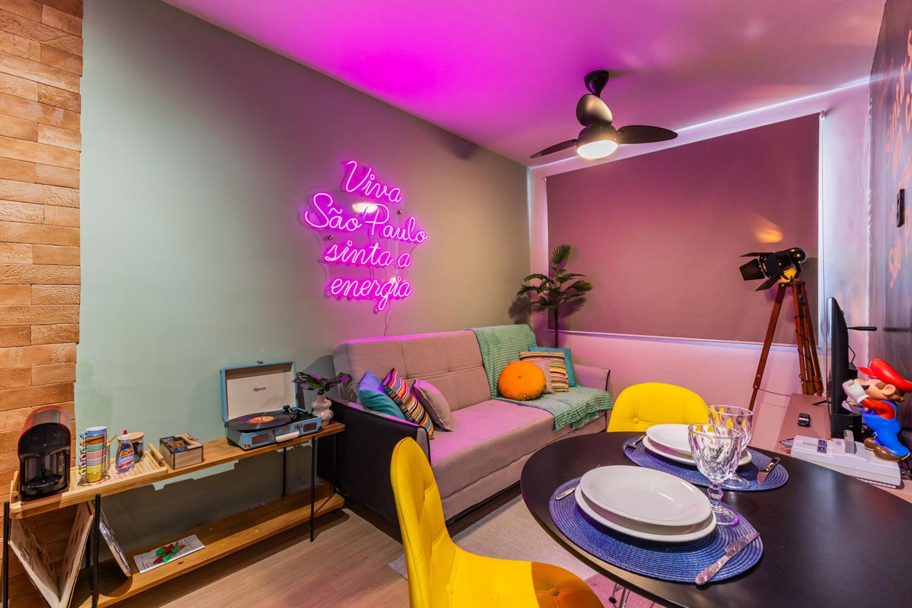 PROMOÇĀO - Apartamento Gamer com Cinema e Garagem Grátis