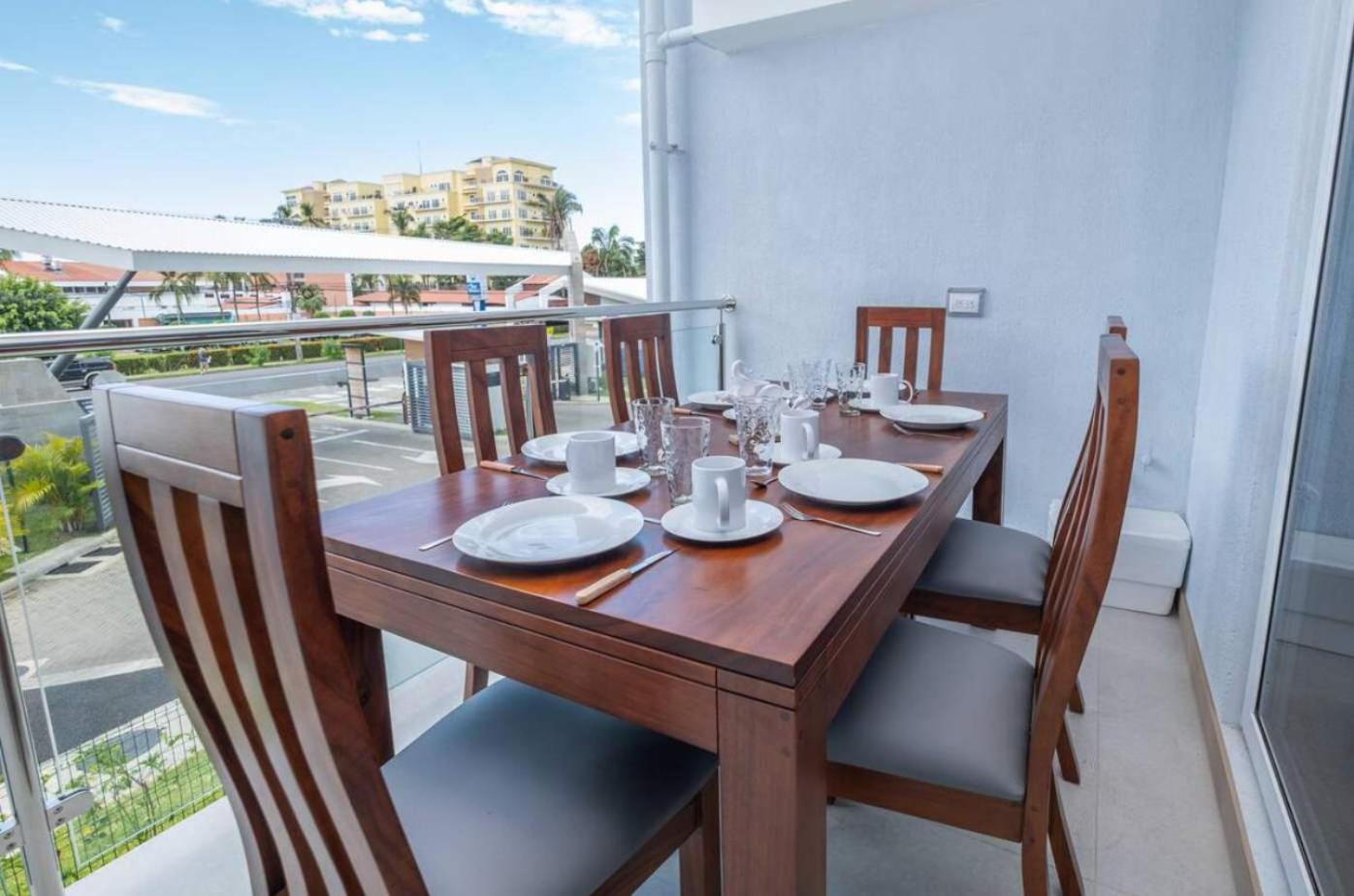 Modern 3BR Condo at Viva Jaco w Pool & Gym