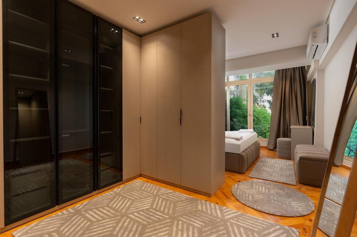 Luxury Family Villa with Private Pool in Sheikh Zayed Khan