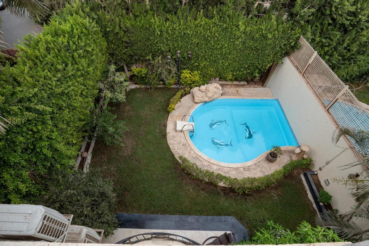 Luxury Family Villa with Private Pool in Sheikh Zayed Khan