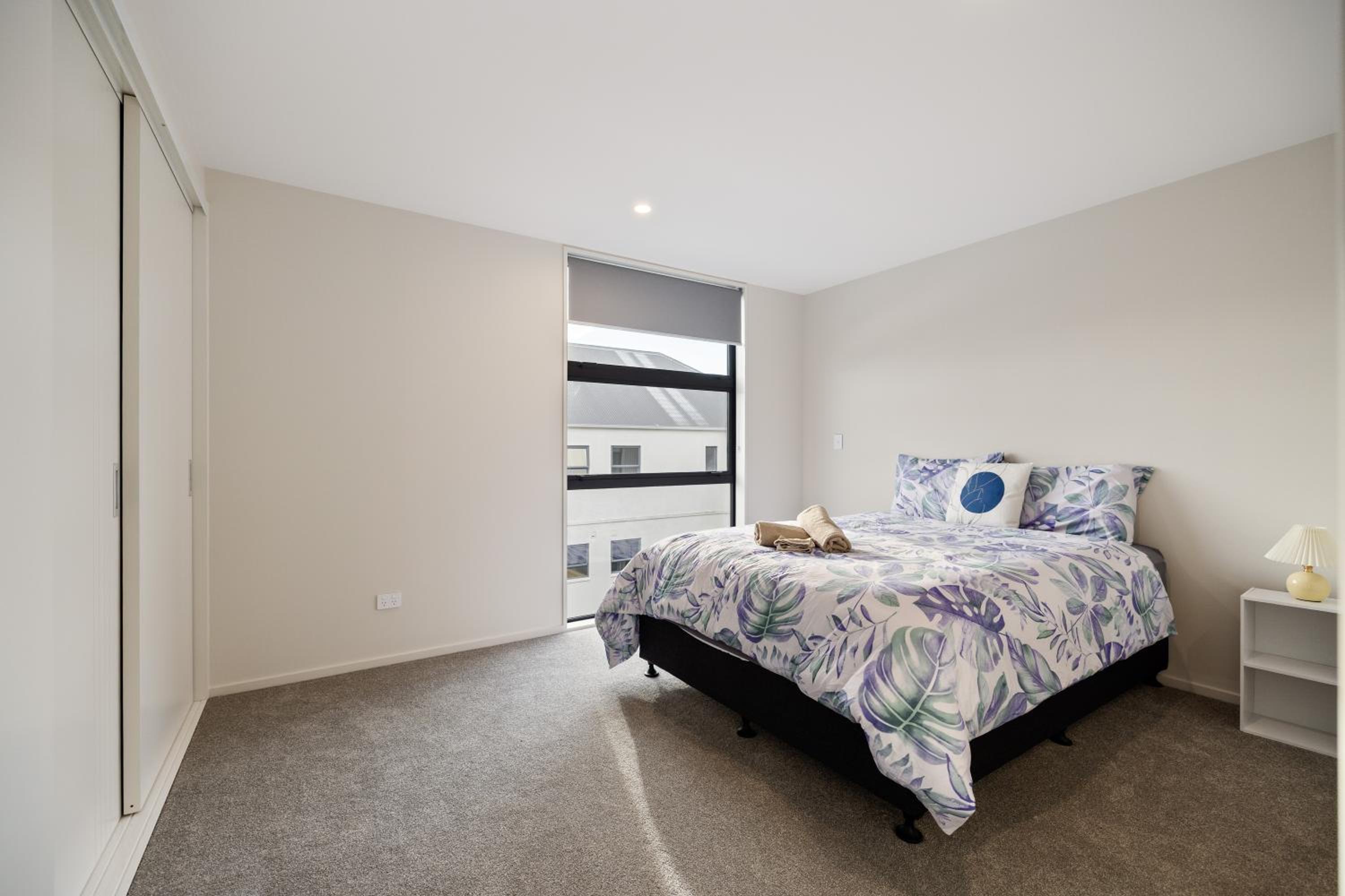 3 Bedroom, 3 Bathroom Townhouse with Garage - in CHCH CBD