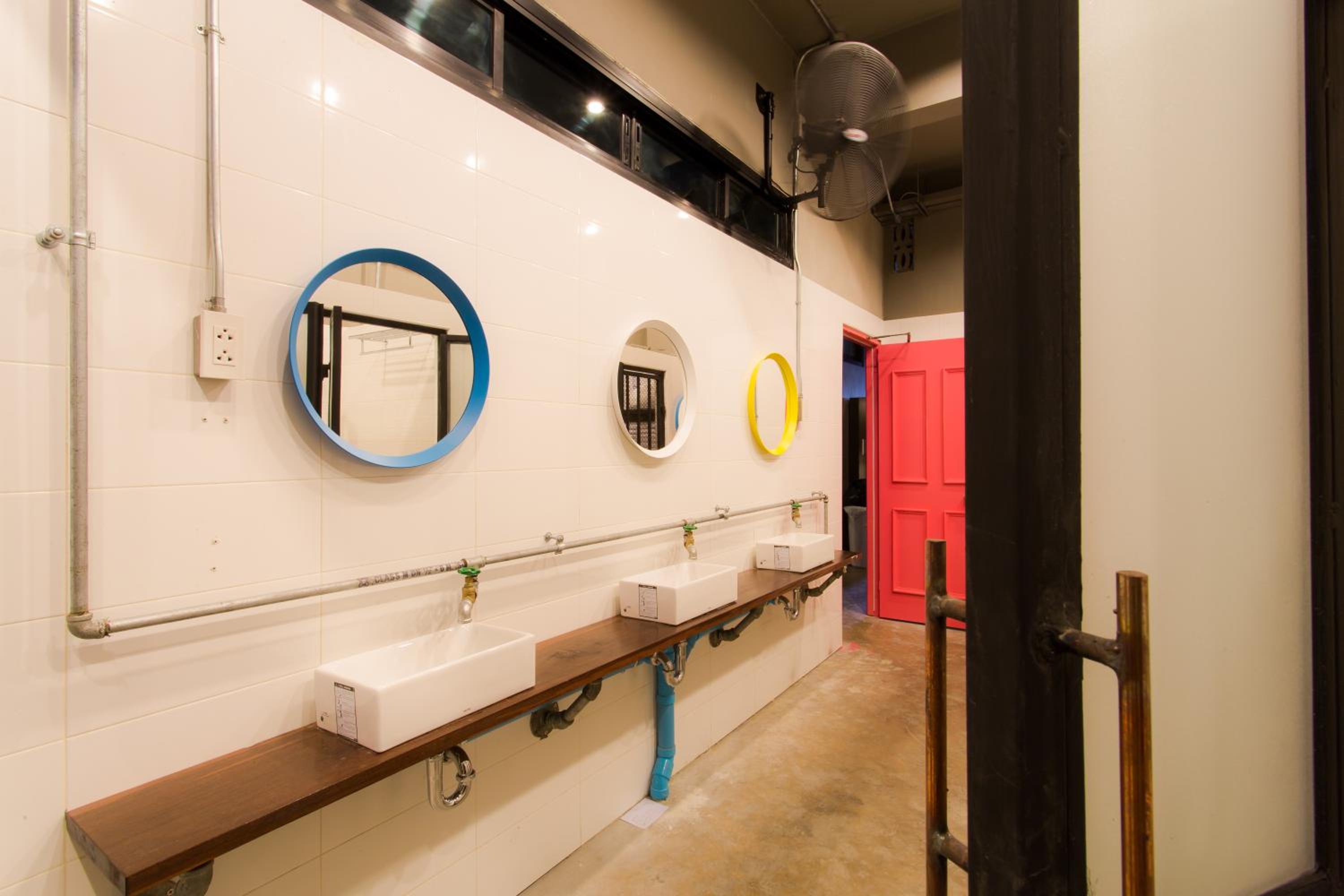 Bloo Hostel