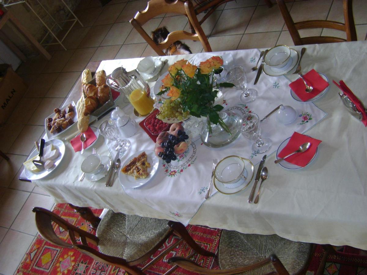 Photo 33