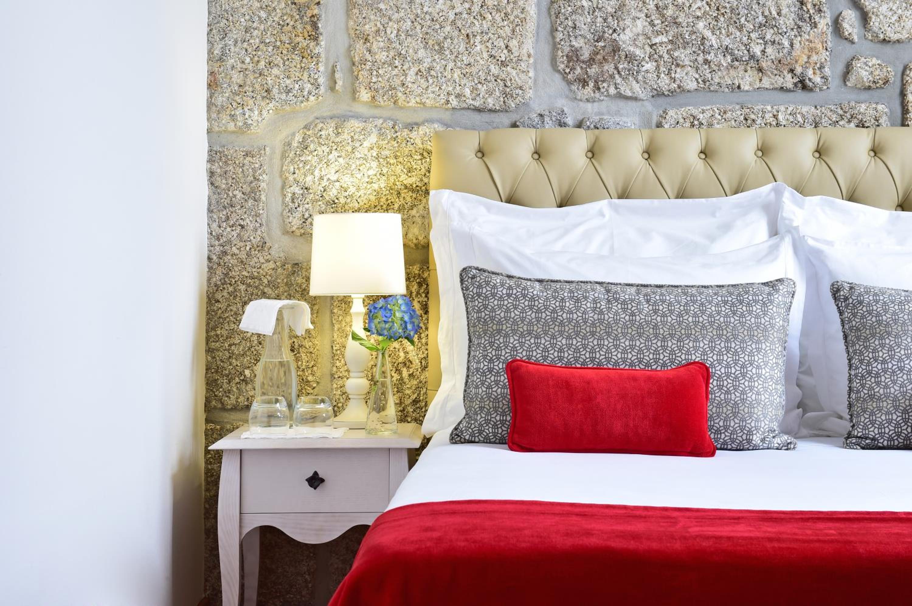 Solar Egas Moniz-Charming House & Local Experiences