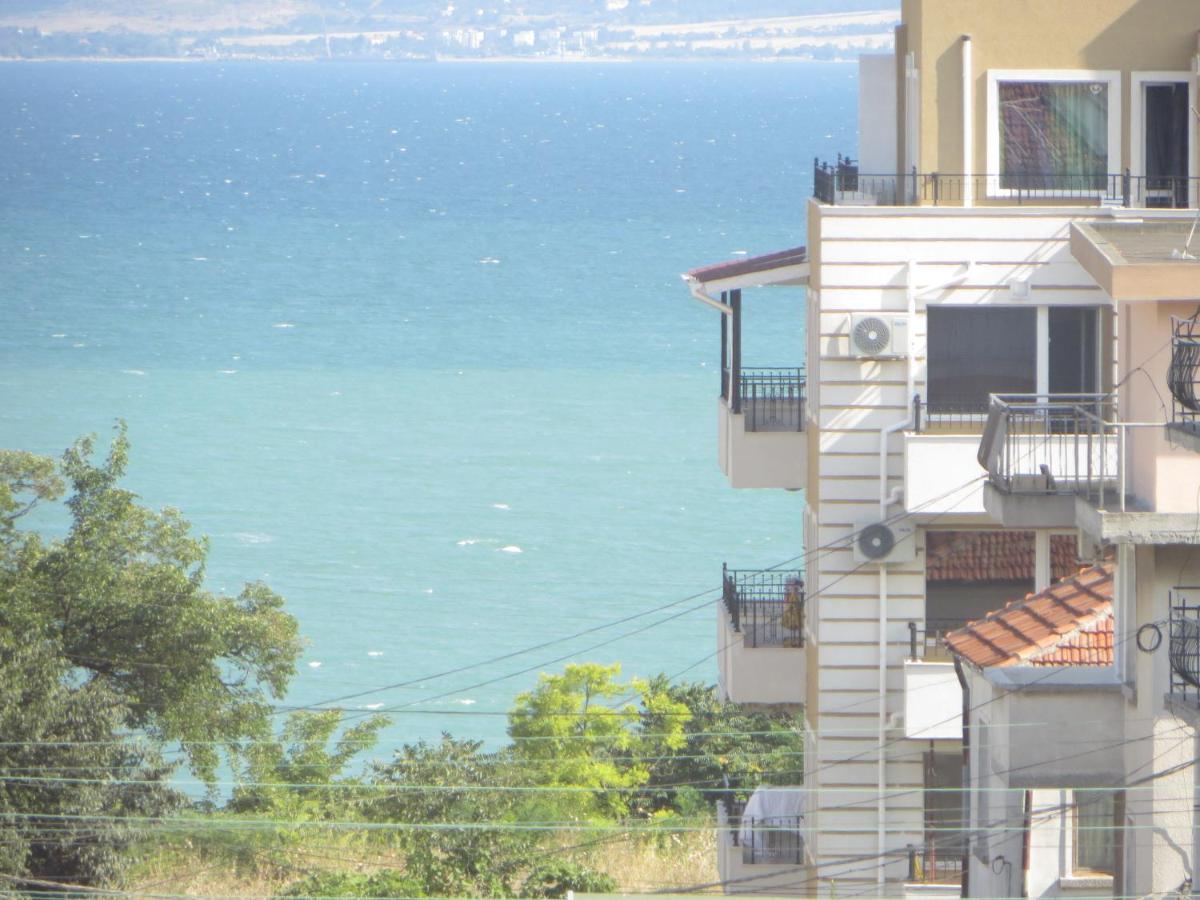 Emona Apartment