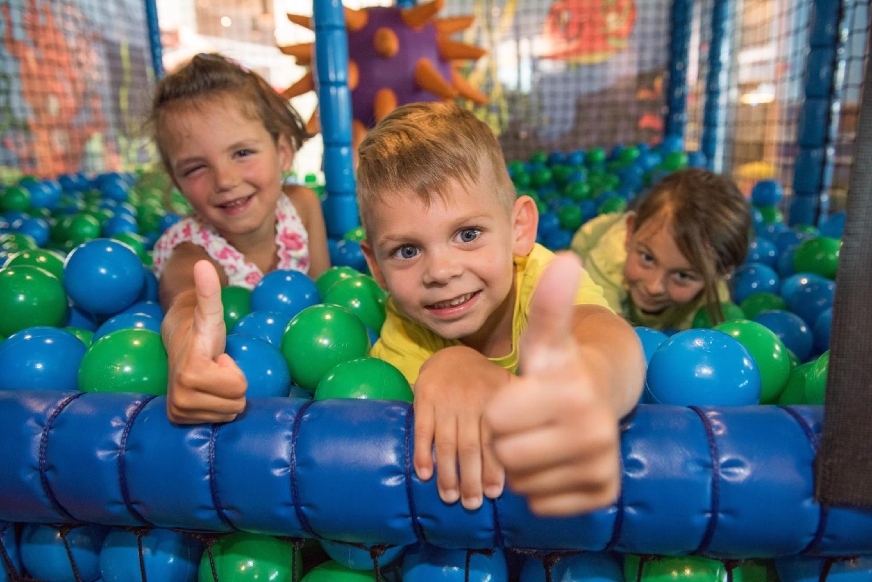 H2O Hotel-Therme-Resort, 3 Sterne superior, für Familien mit Kindern