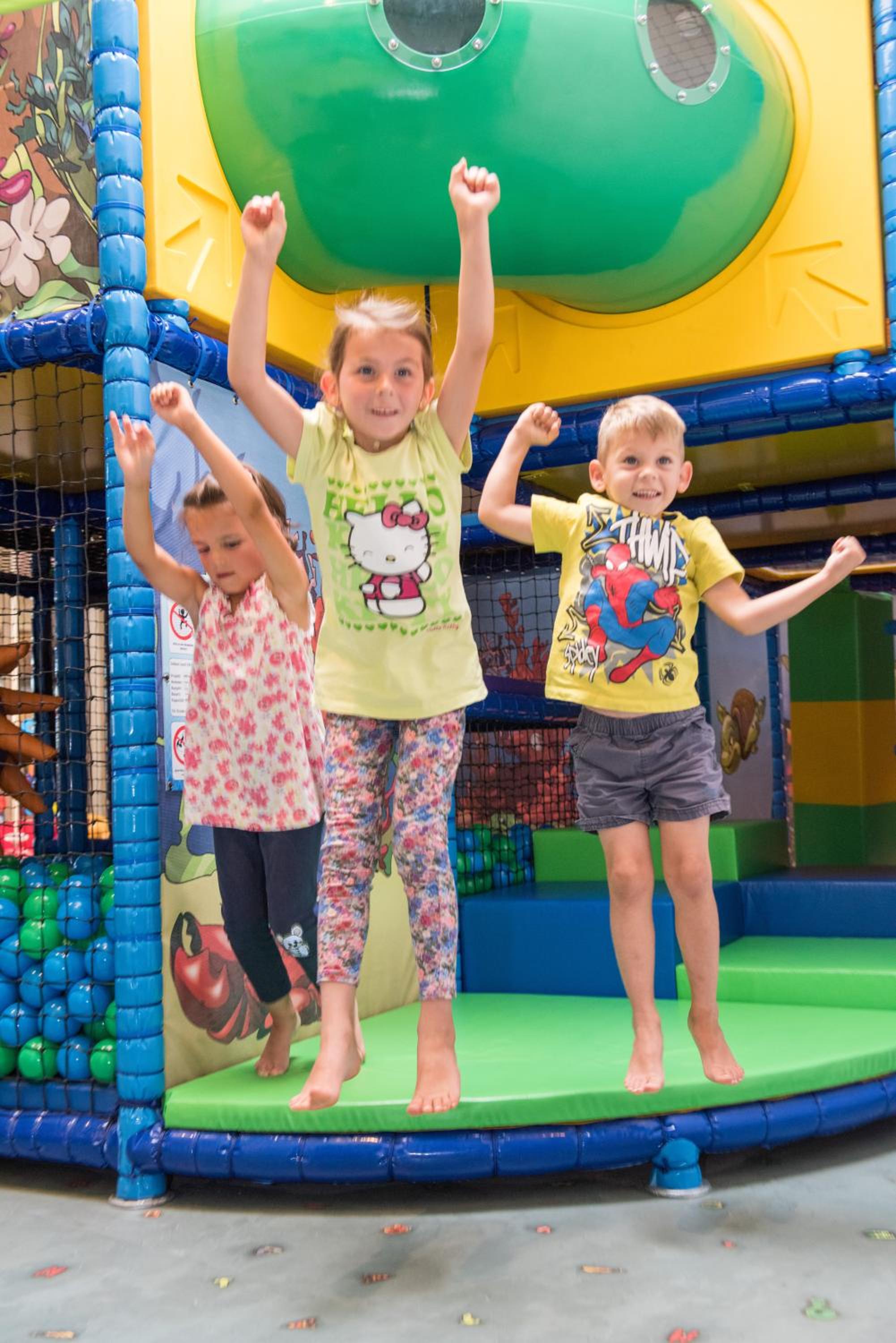 H2O Hotel-Therme-Resort, 3 Sterne superior, für Familien mit Kindern